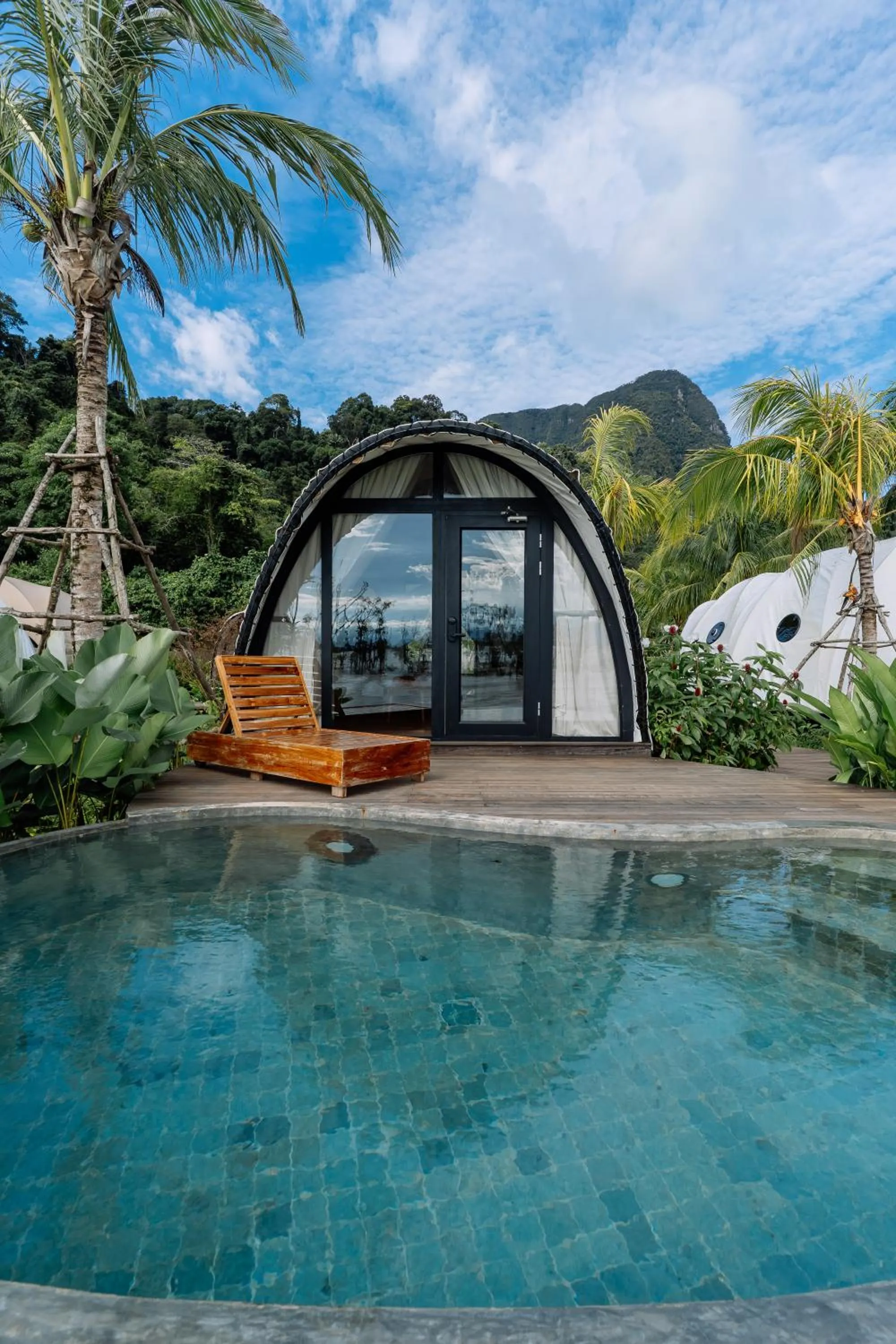 Pool view in Cocoon Resort Kuching