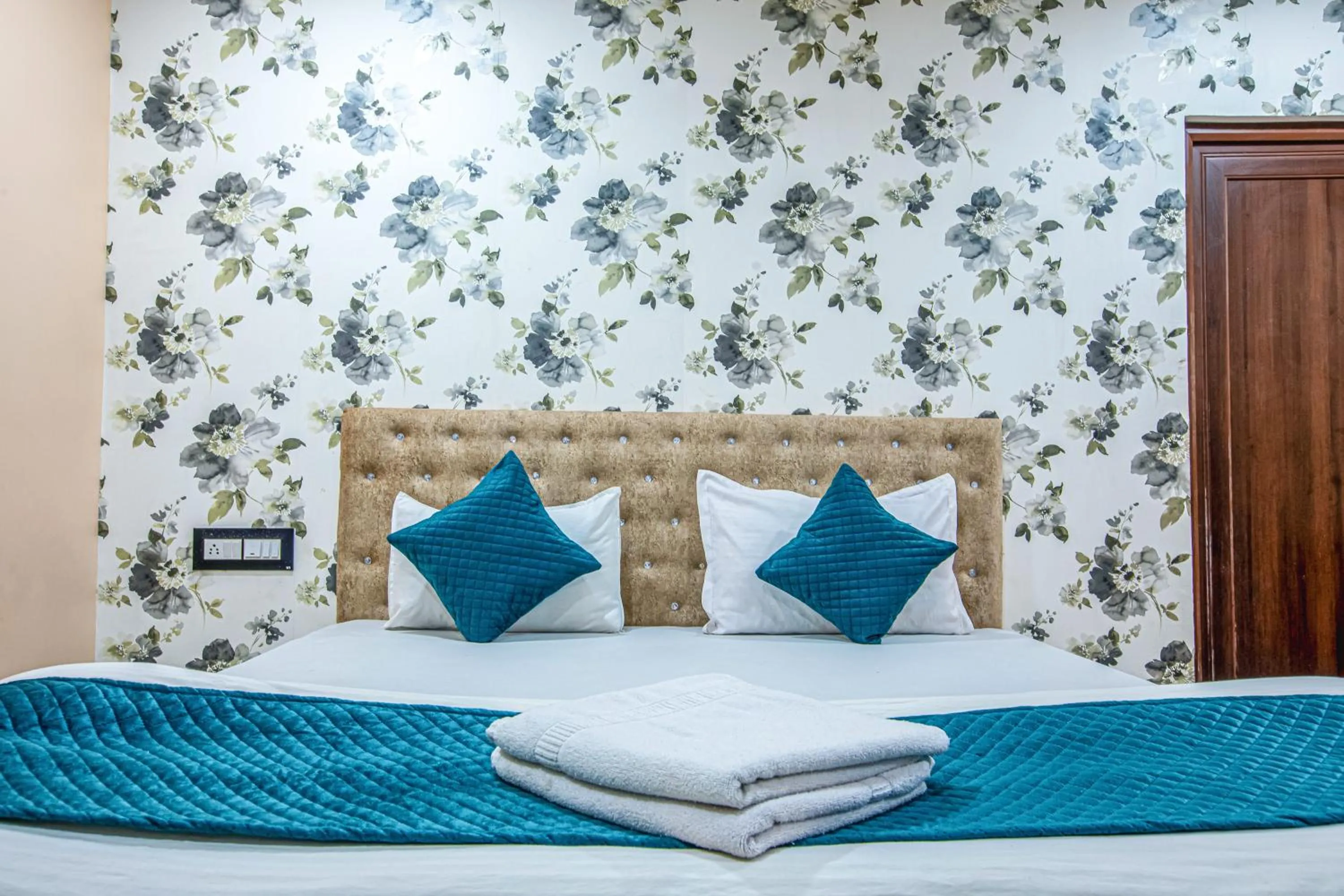 Bedroom, Bed in Silver Star Residency