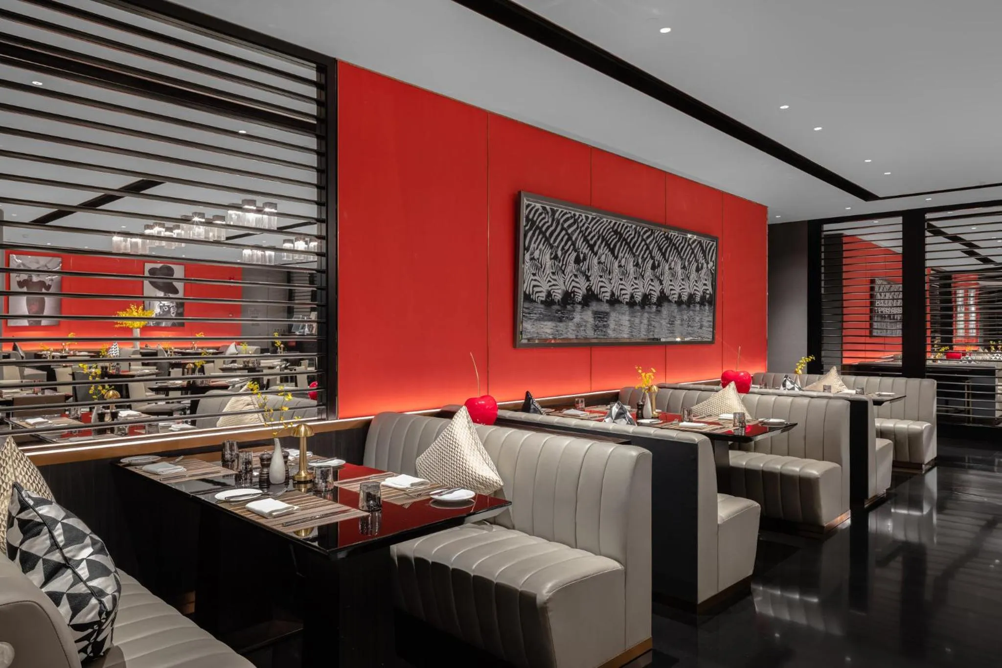 Communal kitchen in Niccolo Chengdu