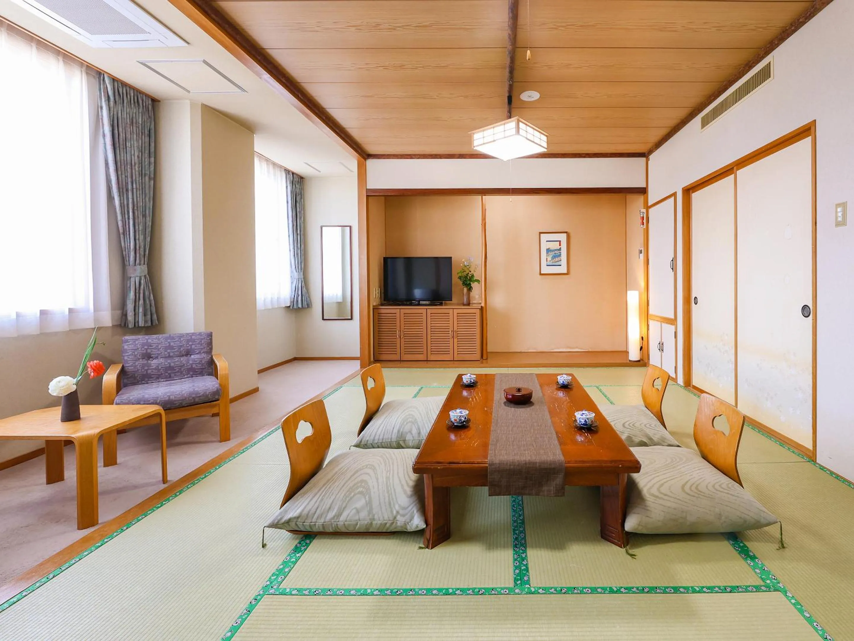 Photo of the whole room in Sasai Hotel