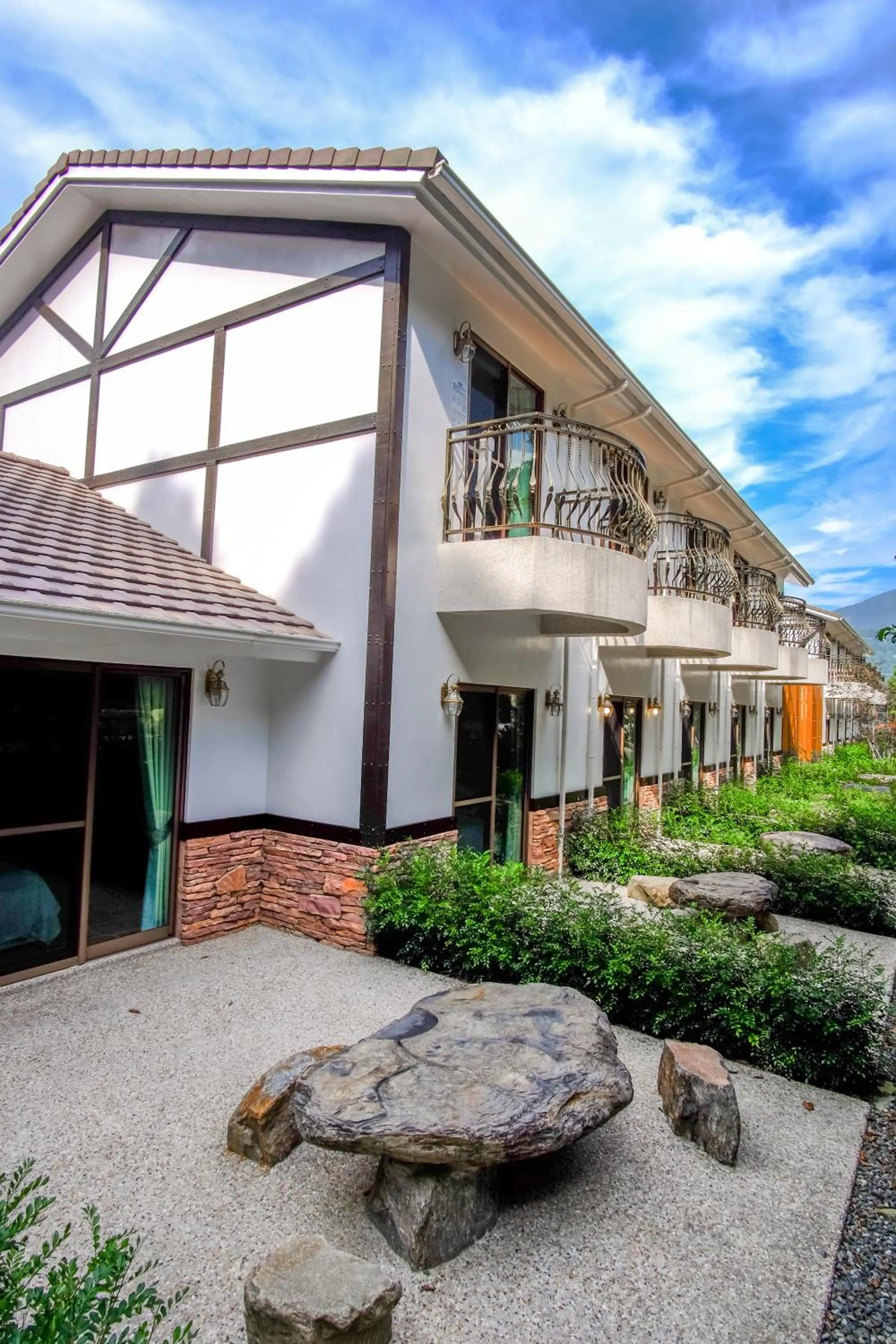 Property building in Yo Shen Jing Resorts