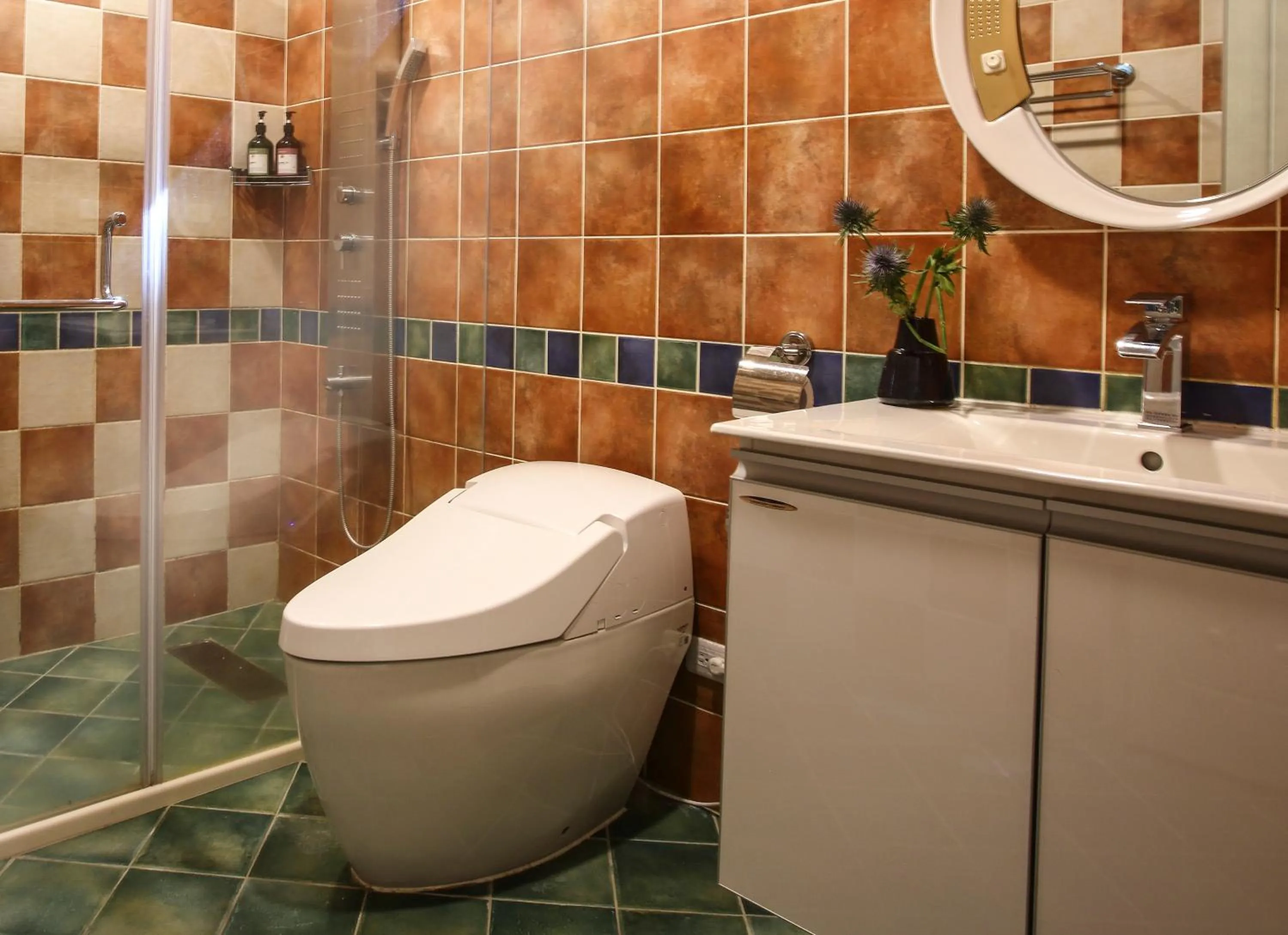 Bathroom in Yo Shen Jing Resorts