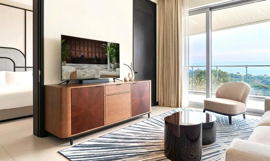 Living room, Bed in Grand Josun Hill Suite