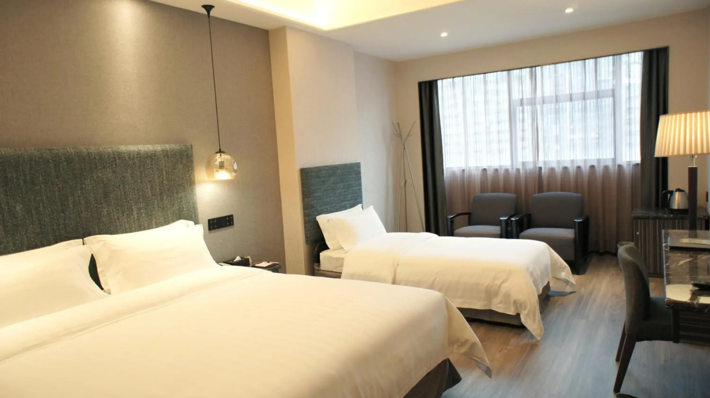 Family Room with Bathroom in Shenzhen Lido Hotel Family Room with Bathroom in Shenzhen Lido Hotel