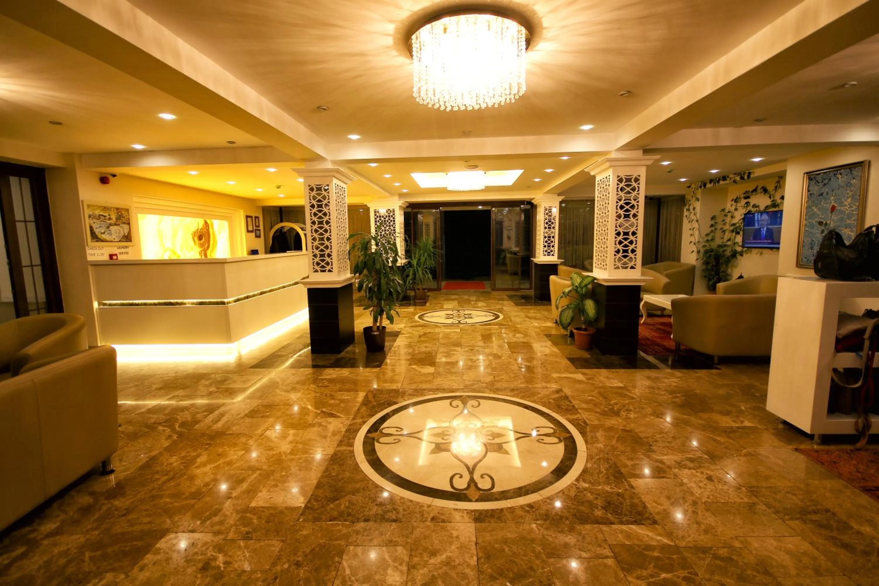 Lobby or reception in Venus Suite Hotel