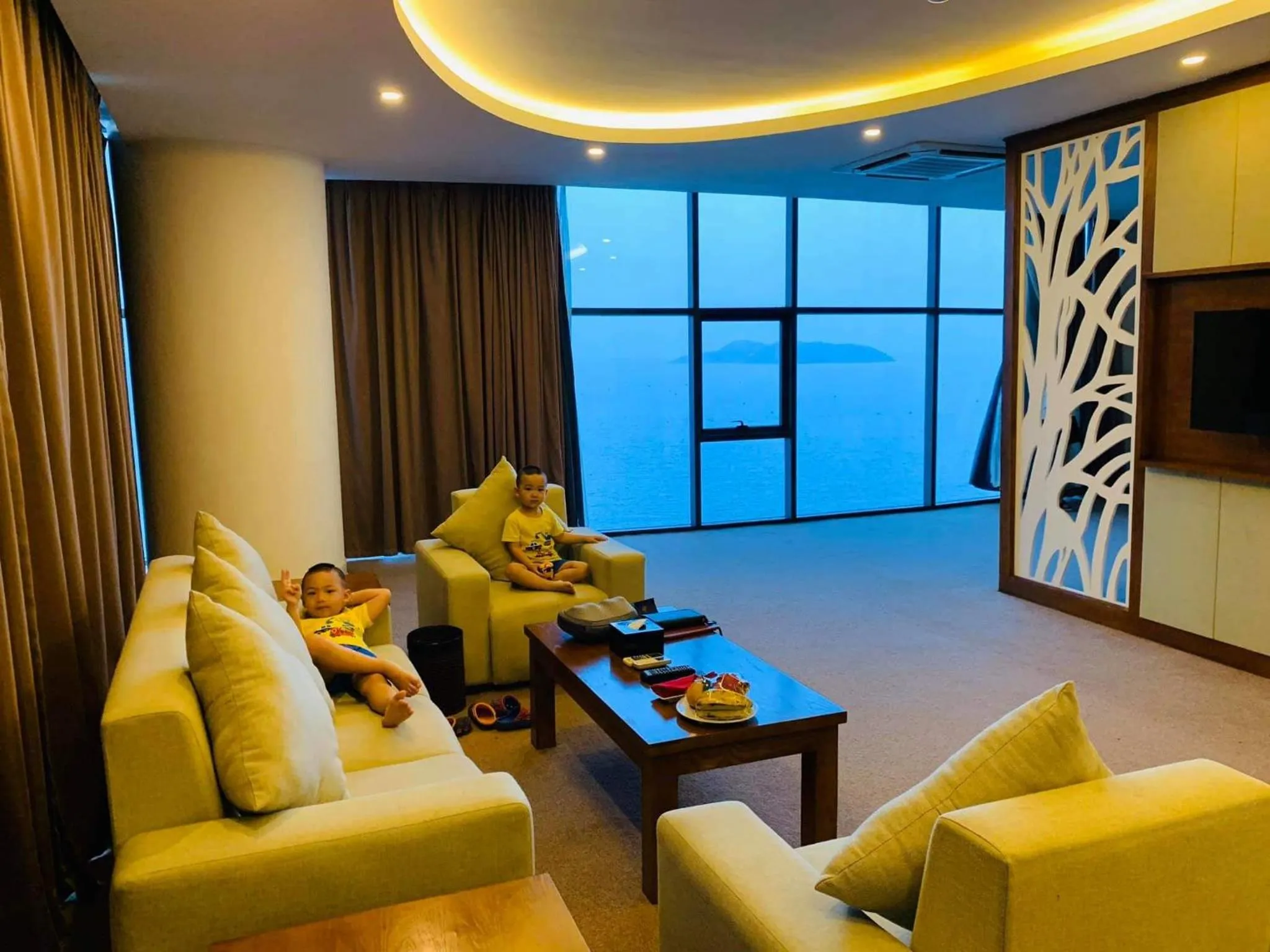 Living room in Muong Thanh Grand Cua Lo Hotel
