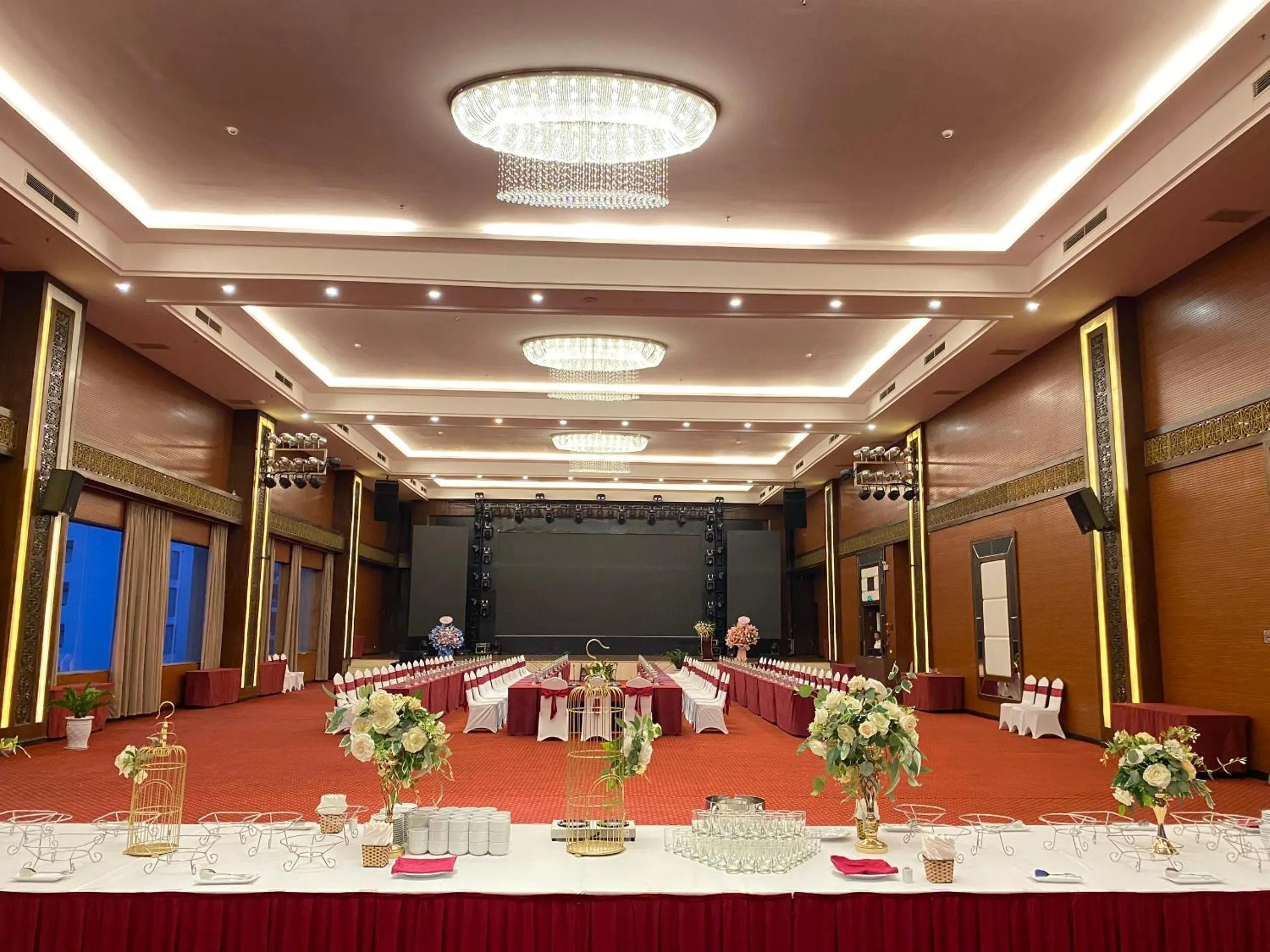 Meeting/conference room in Muong Thanh Grand Cua Lo Hotel