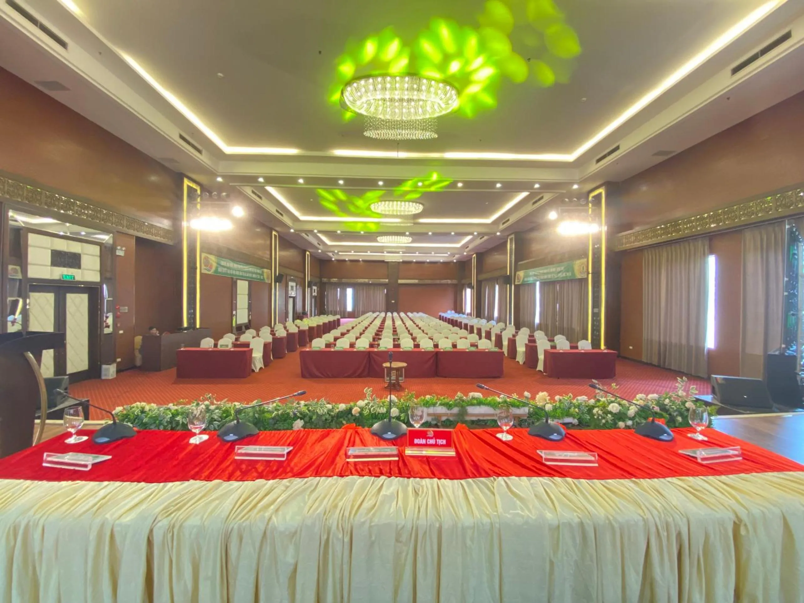 Meeting/conference room in Muong Thanh Grand Cua Lo Hotel