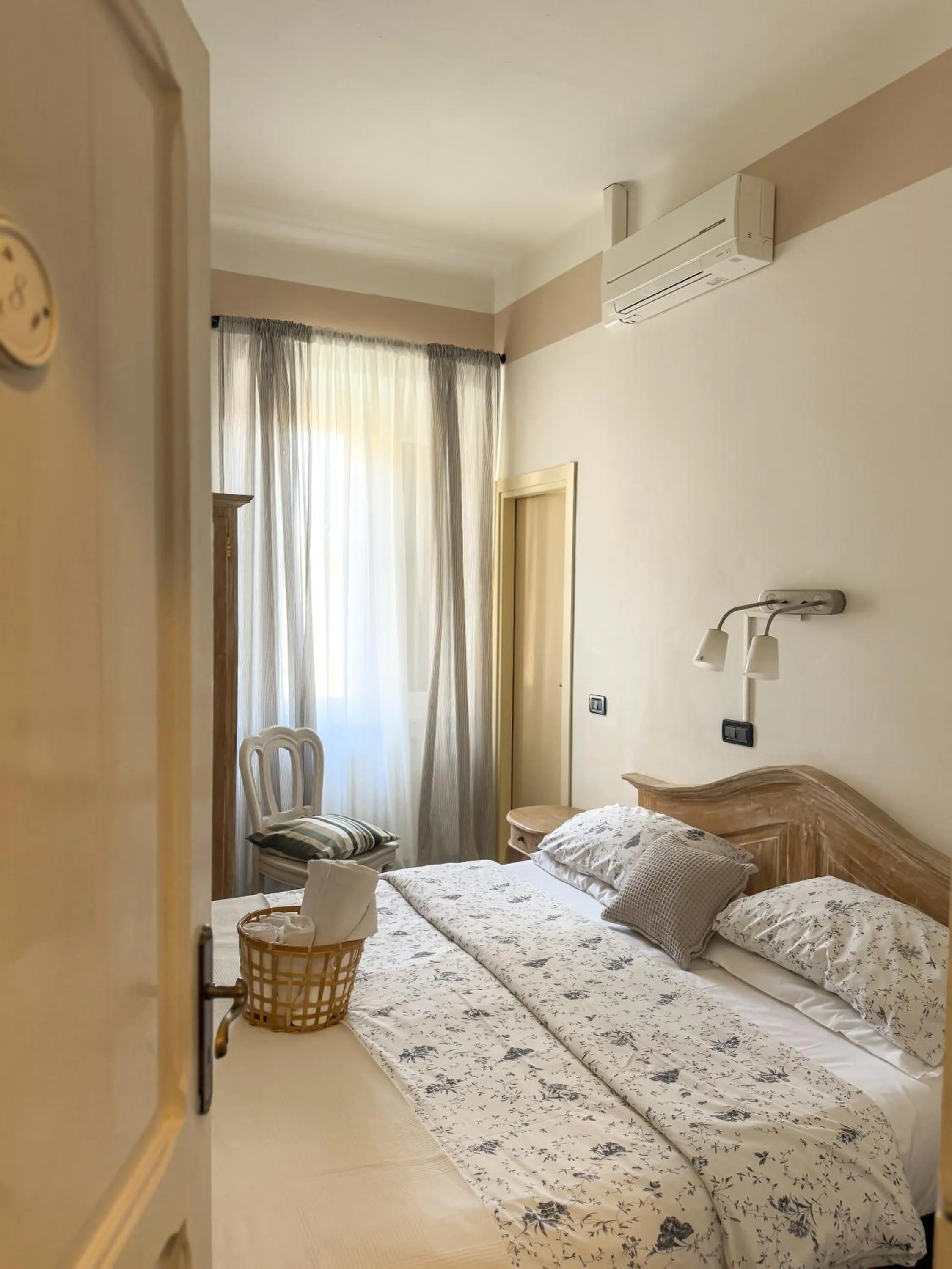 Bed in Villa Salvarezza