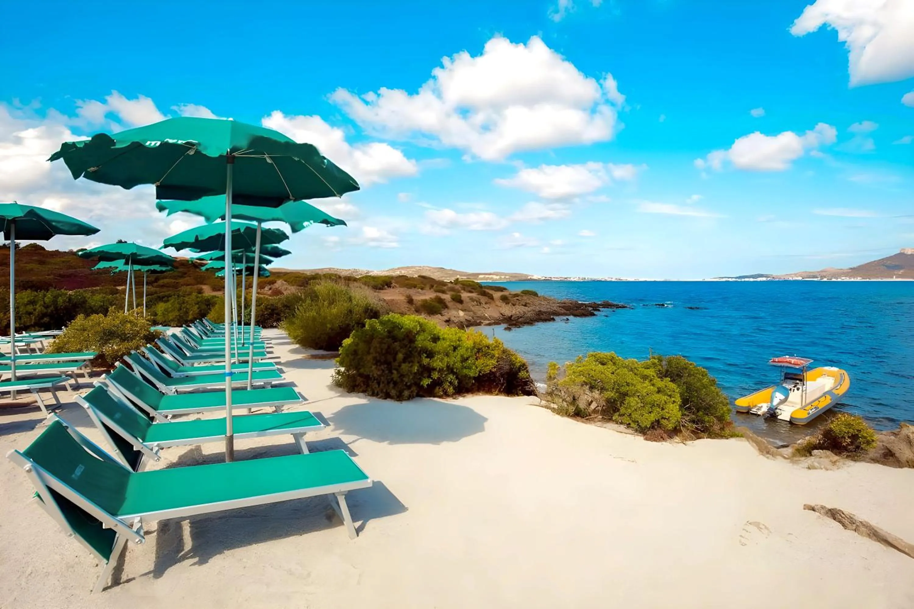 Beach in Hotiday Golfo Aranci