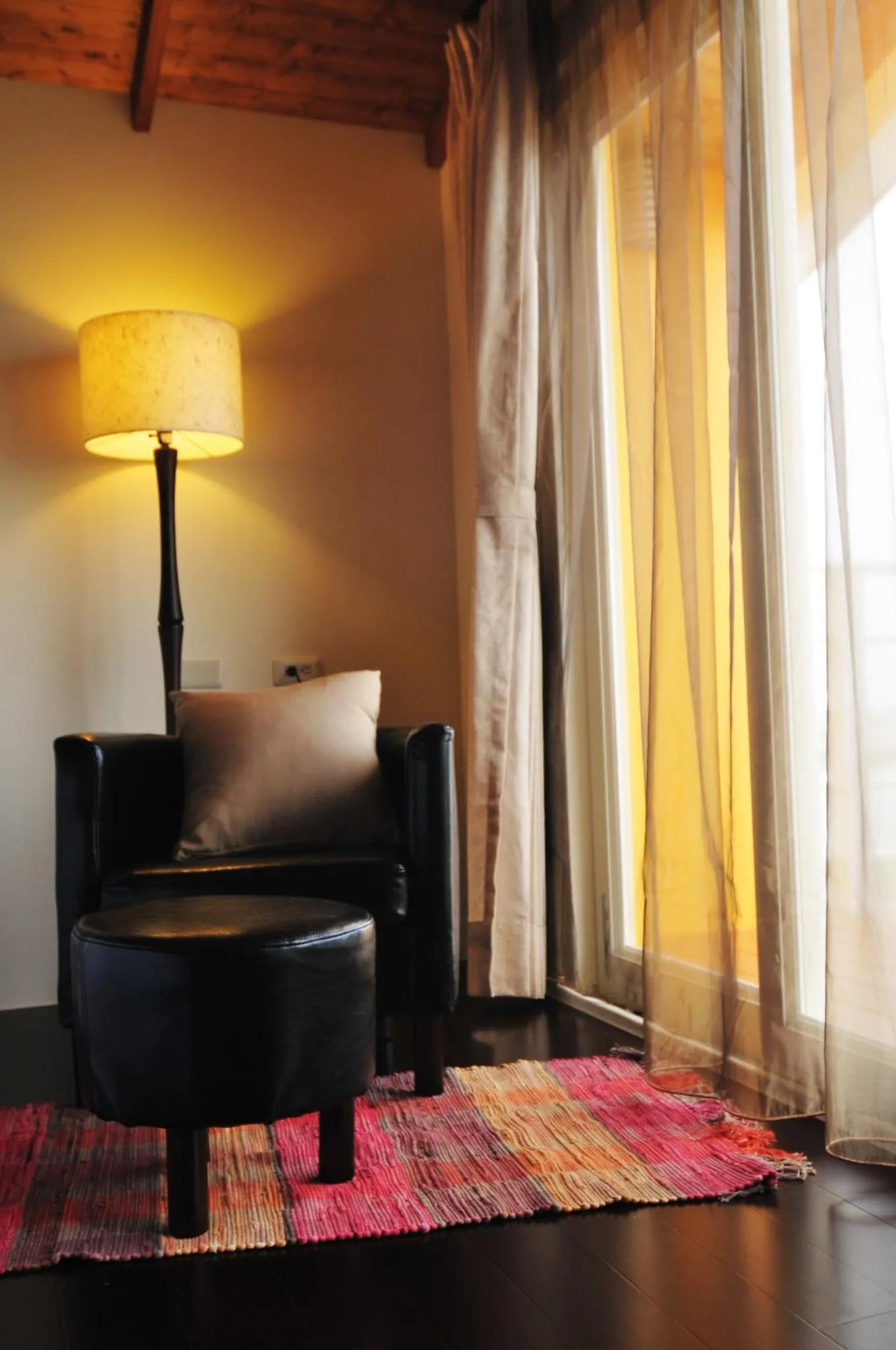 Decorative detail in Summer Ya B&B