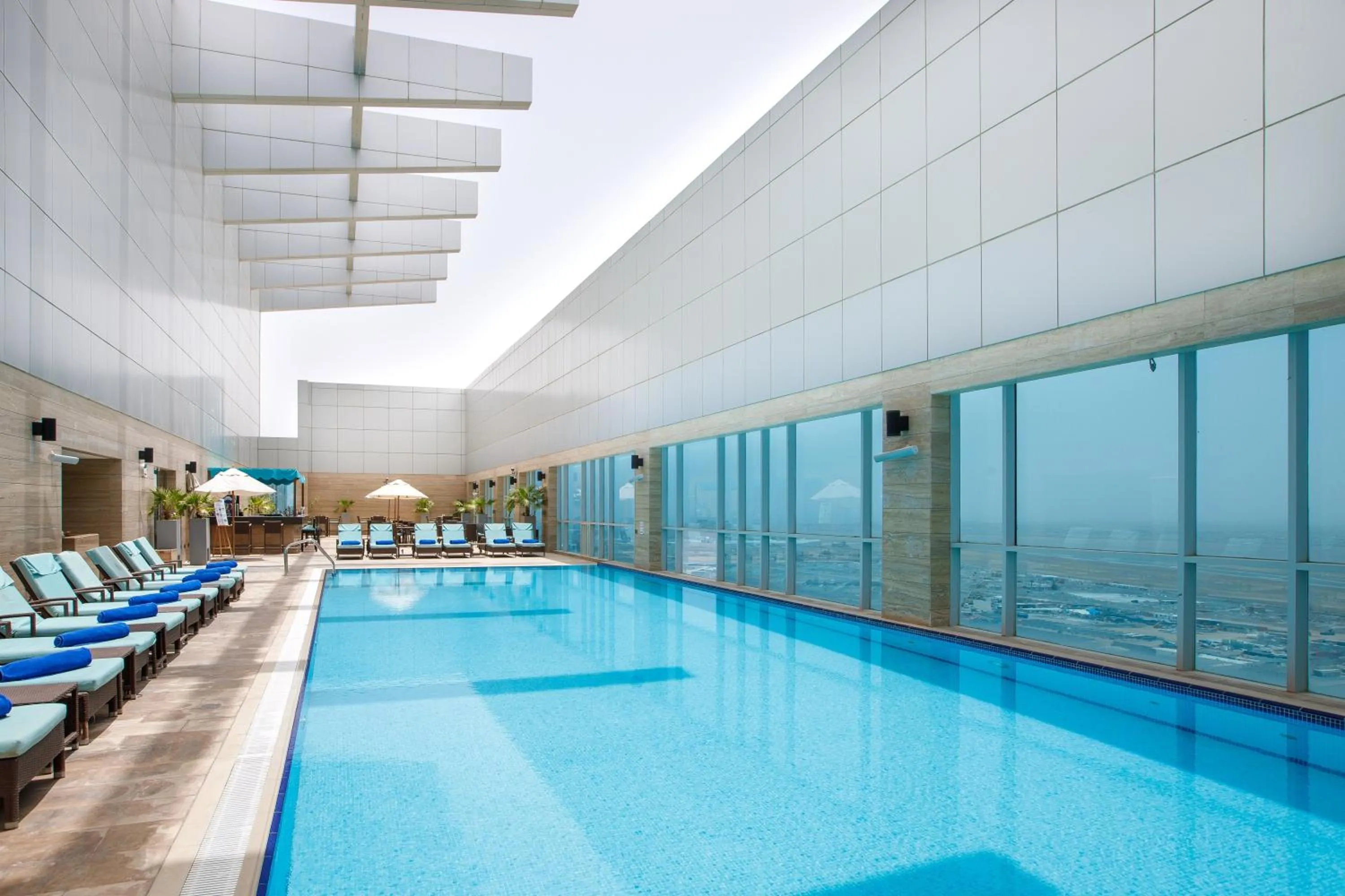 Swimming pool in Royal M Hotel Fujairah by Gewan