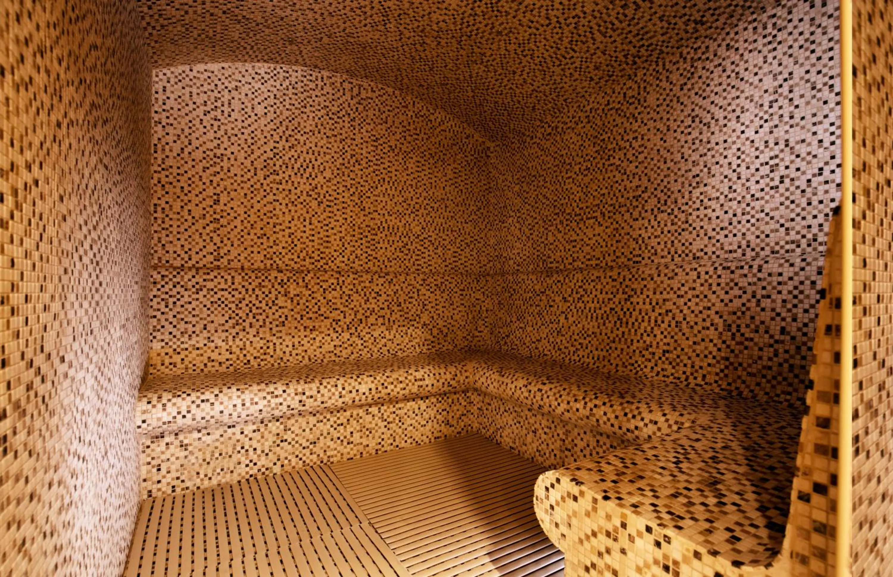 Staff in Royal M Hotel Fujairah by Gewan