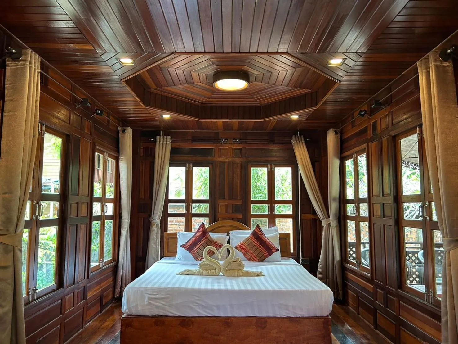 Bedroom, Bed in Sea Beach at Lipe