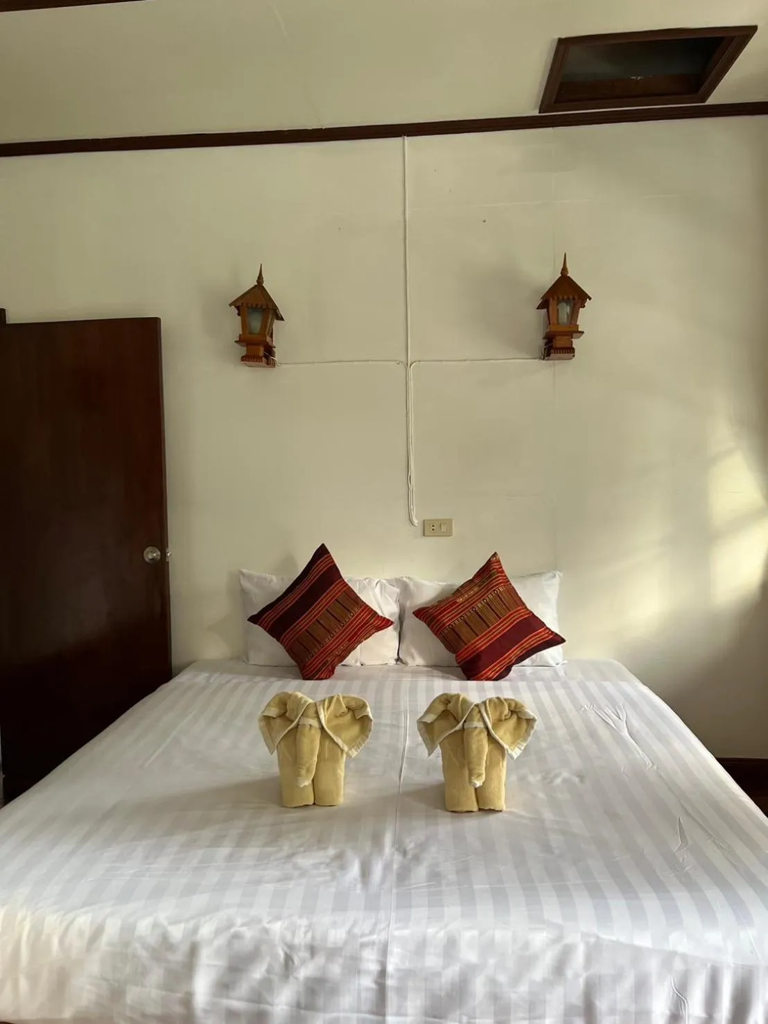 Bedroom, Bed in Sea Beach at Lipe