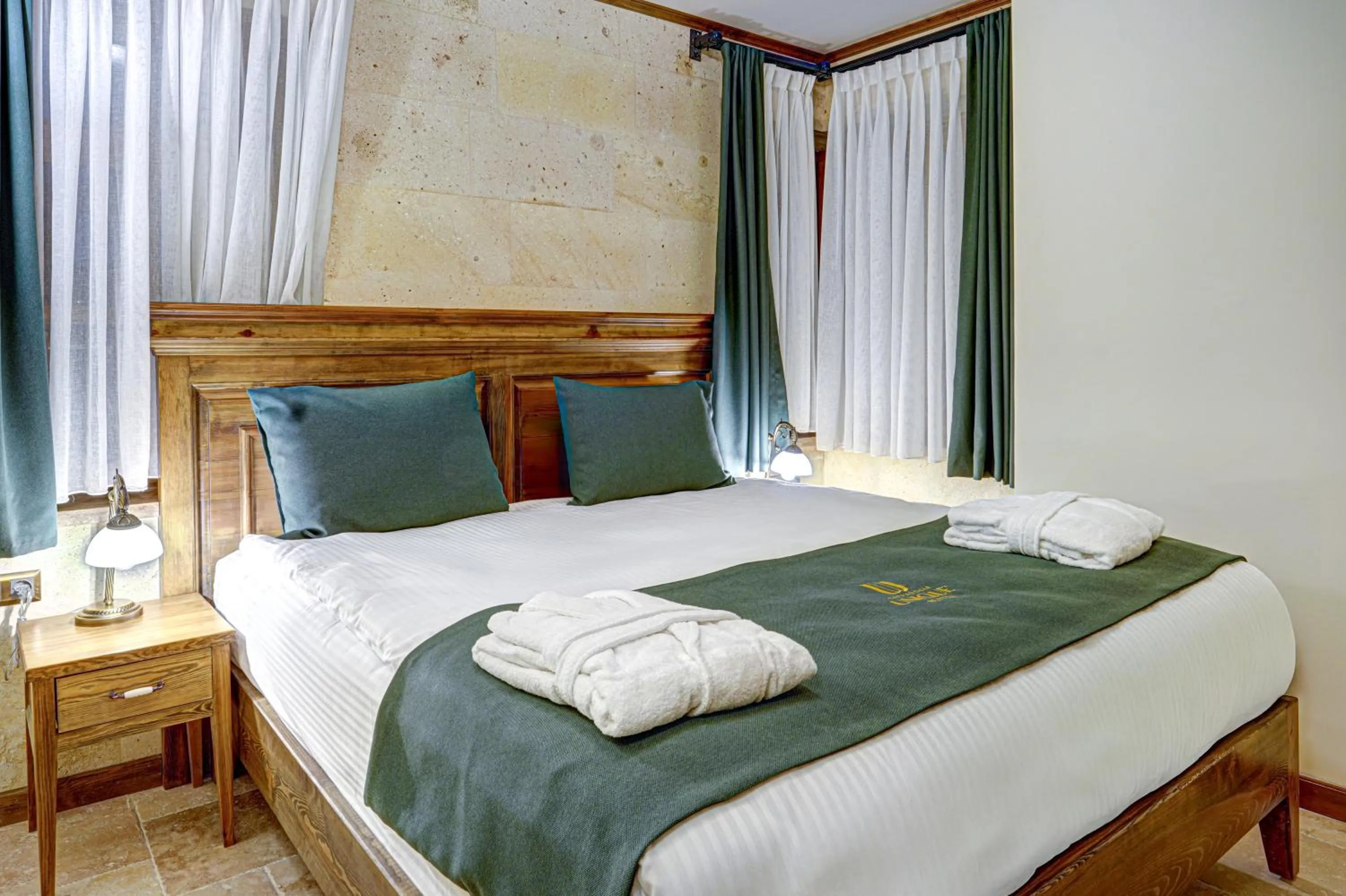 Photo of the whole room, Bed in Unique Cappadocia Palace