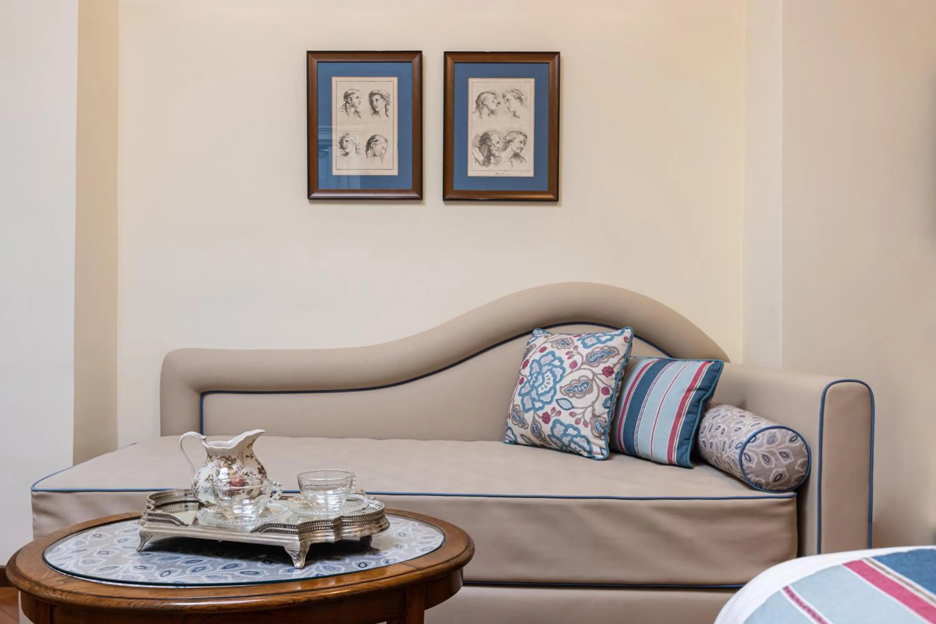 Seating area in Palazzo Marziale