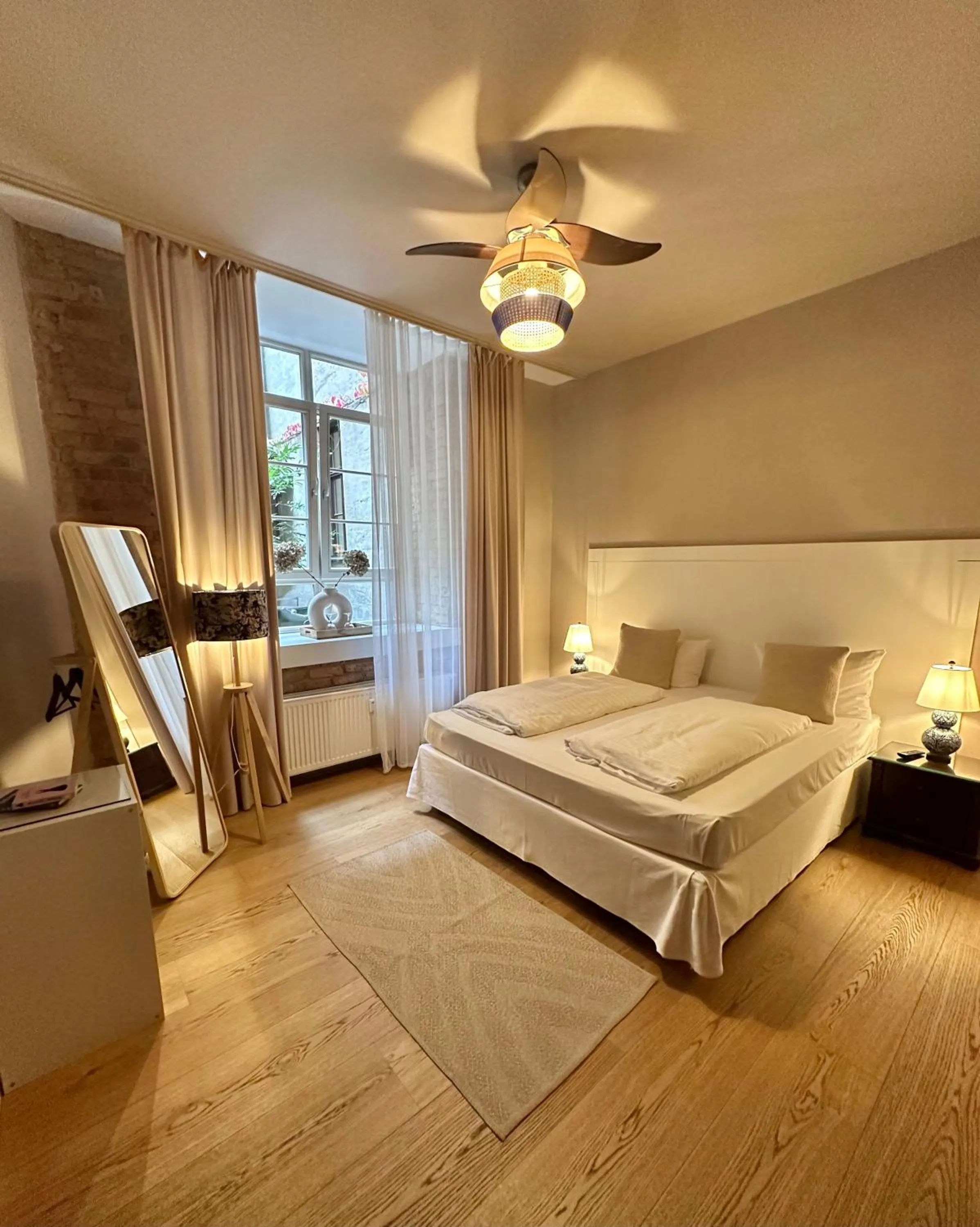 Bed in cinderella.kreuzberg