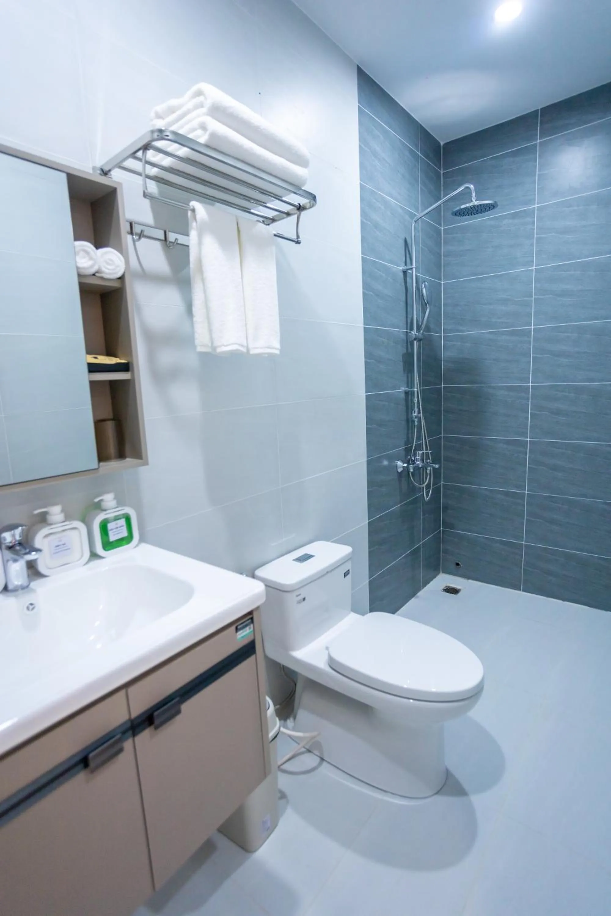 Toilet in Sunshine Homestay Bạc Liêu