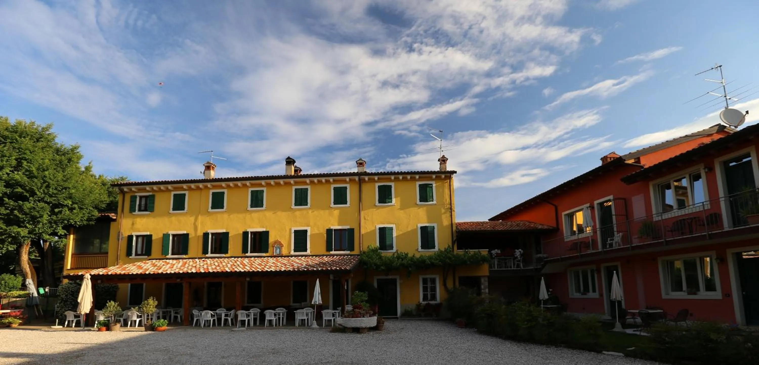 Property building in Corte Valesana