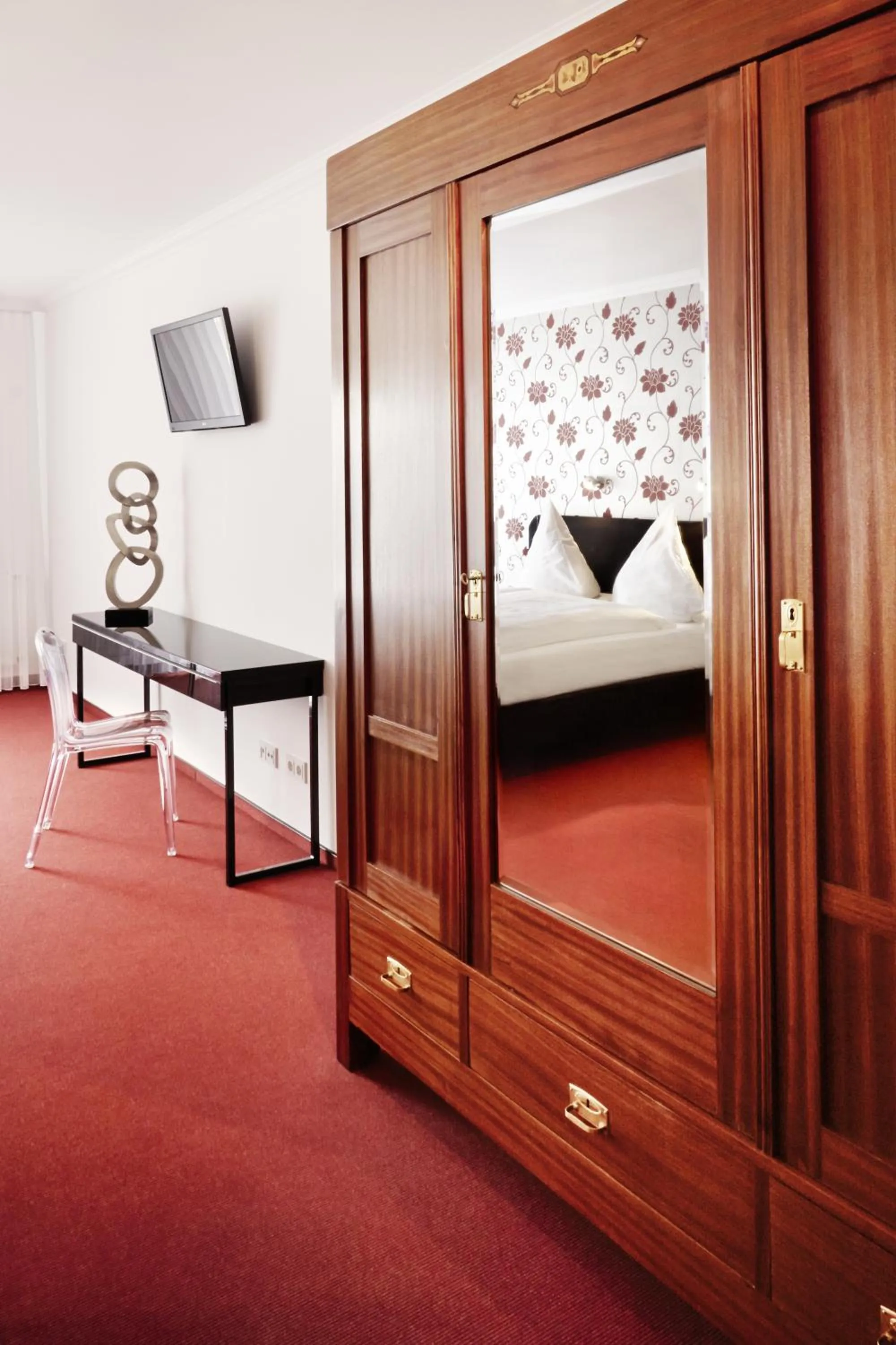 Decorative detail, Bed in Hotel Apartment Laforsch