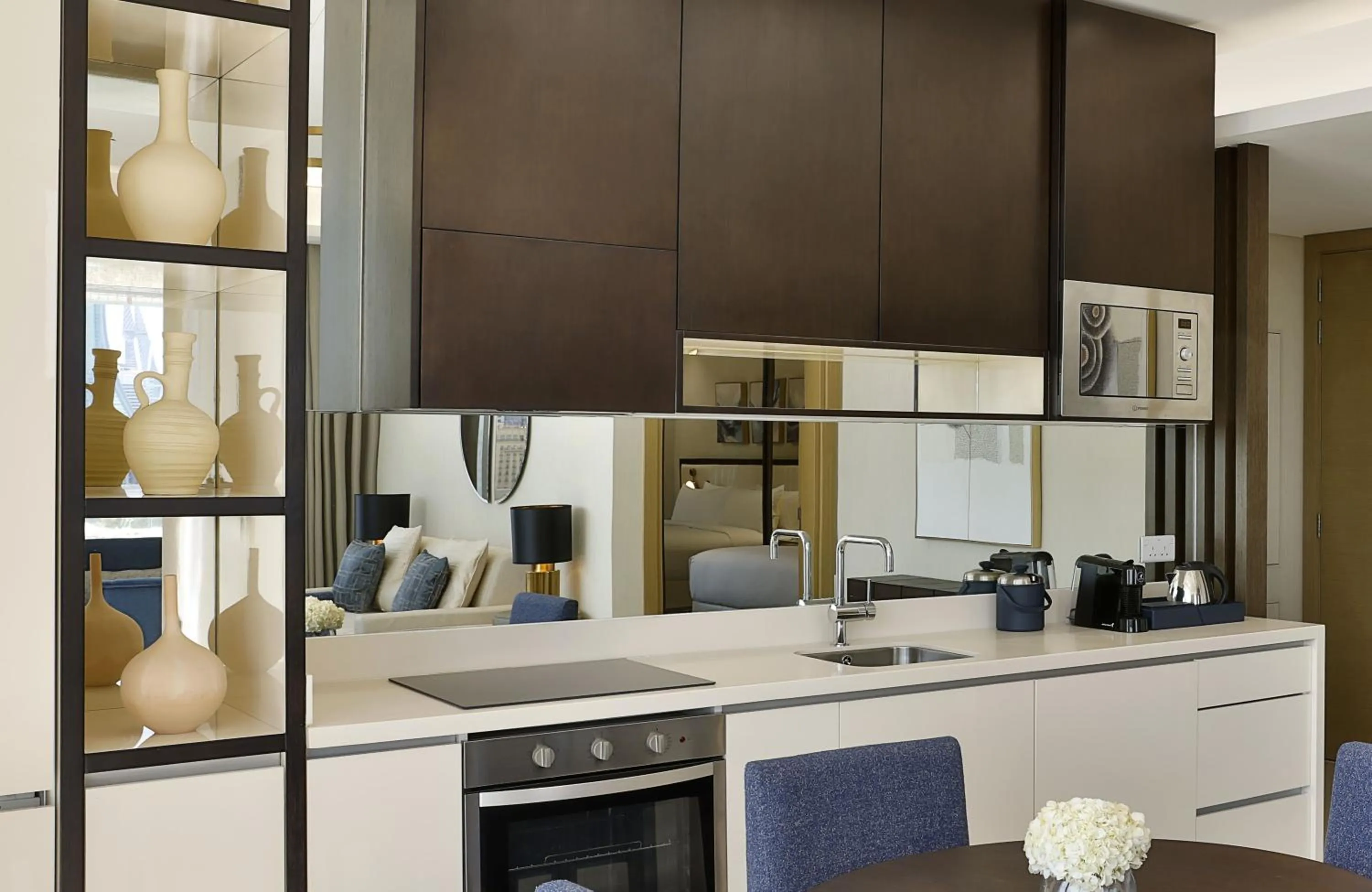 Coffee/tea facilities in Hilton Bahrain City Centre Hotel & Residences