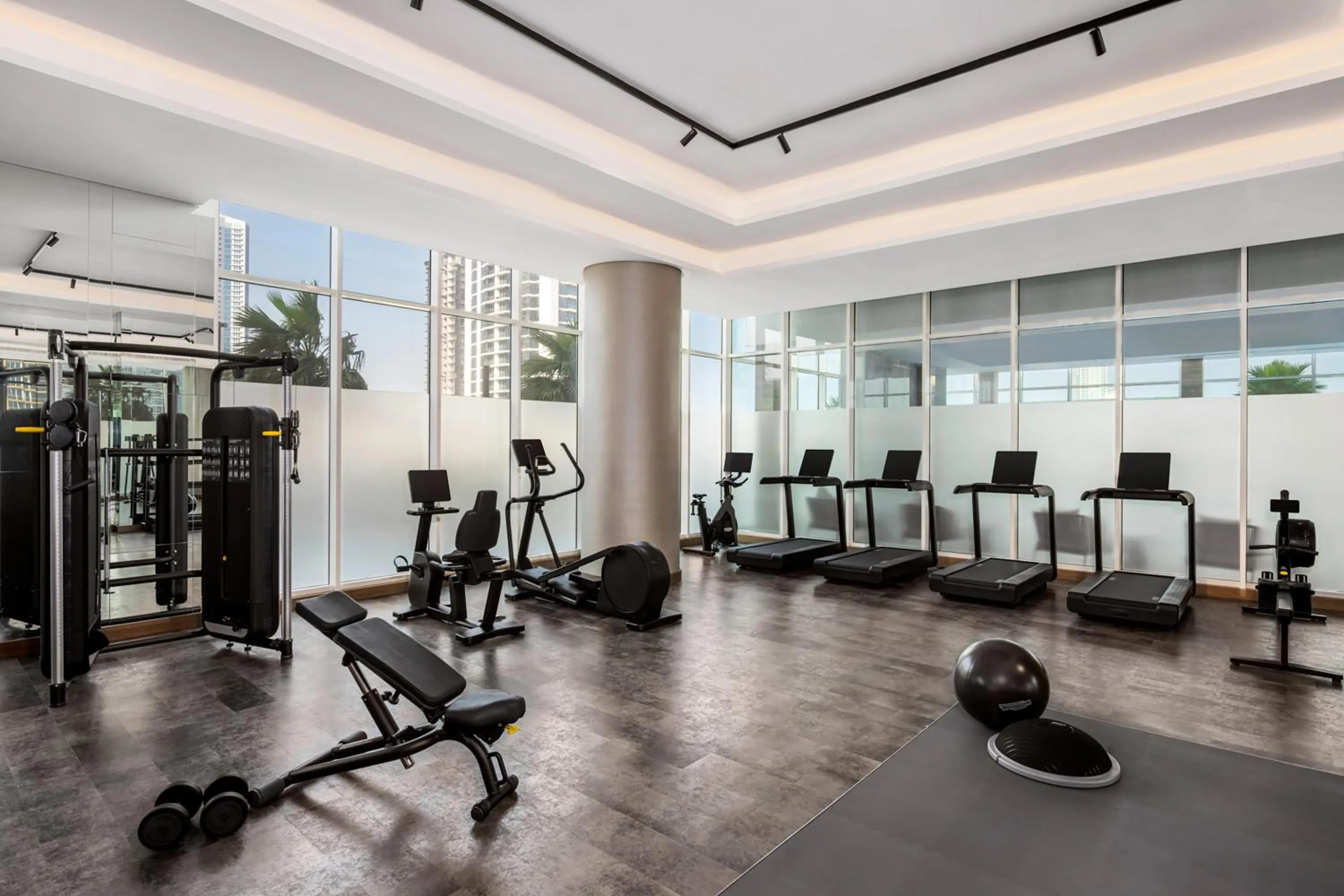 Fitness centre/facilities in Hilton Bahrain City Centre Hotel & Residences
