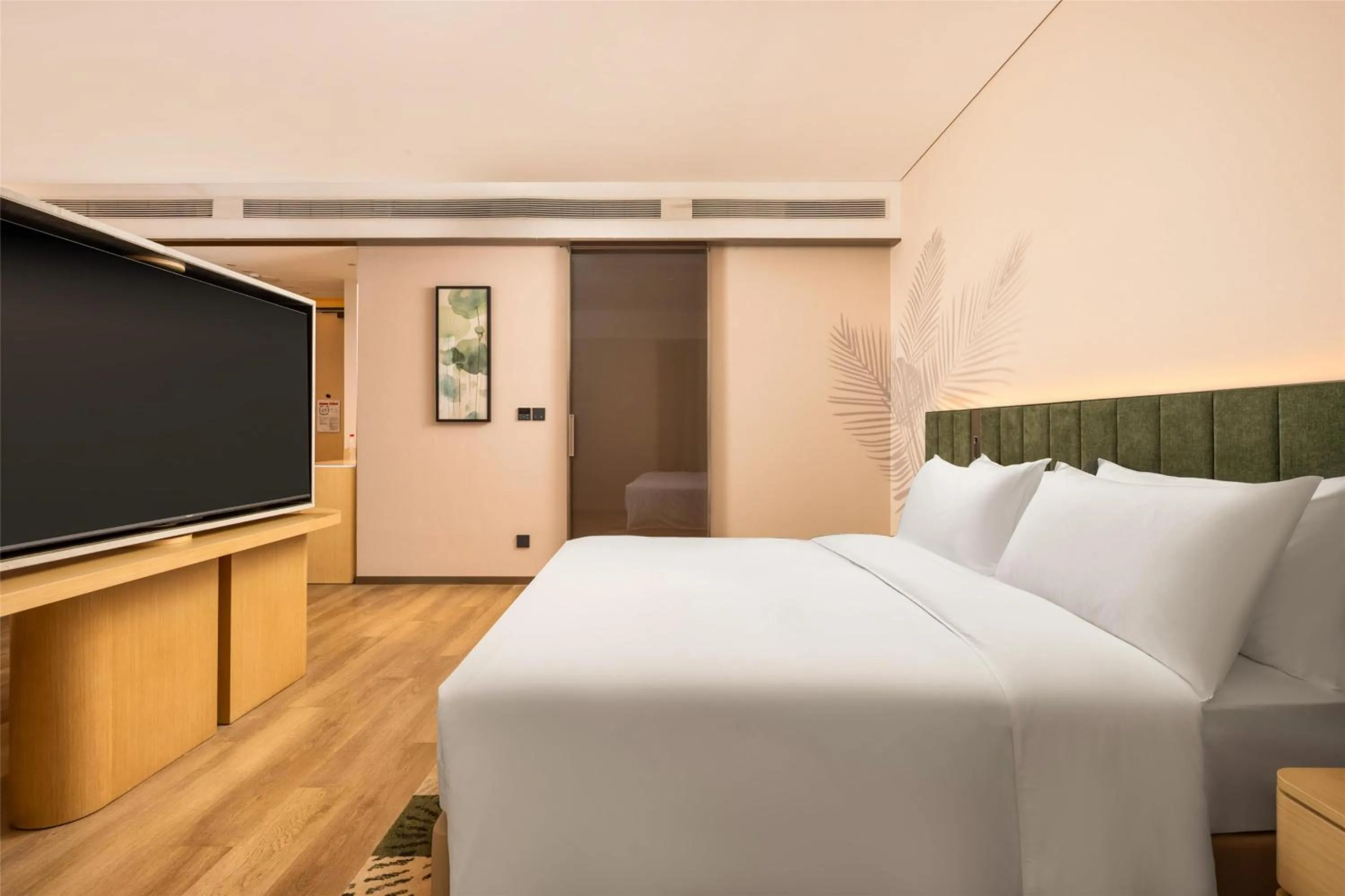 Bed in Hilton Garden Inn Olympic Sports Center Jinan