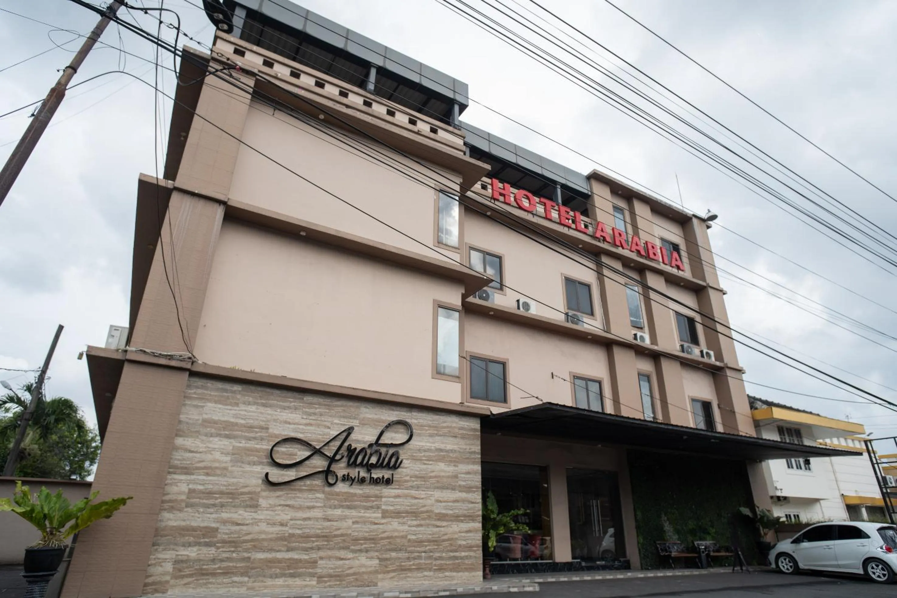 Property building in A'rabia Style Wahid Hasyim