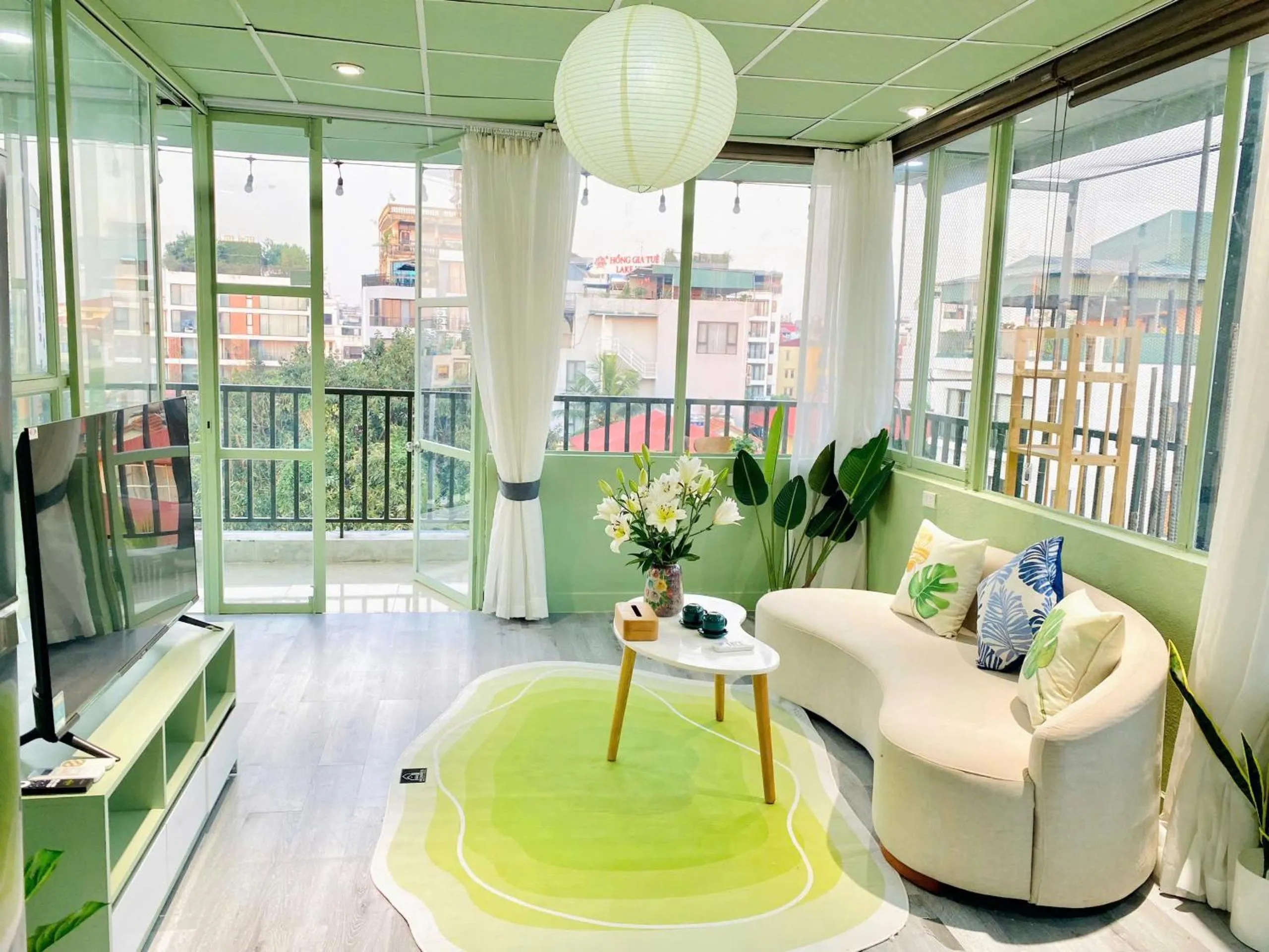 Seating area in Luxe Paradise Residence 76 To Ngoc Van