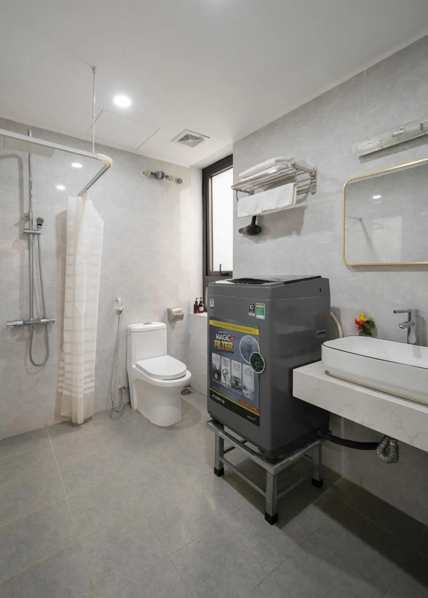 Toilet in Luxe Paradise Residence 76 To Ngoc Van