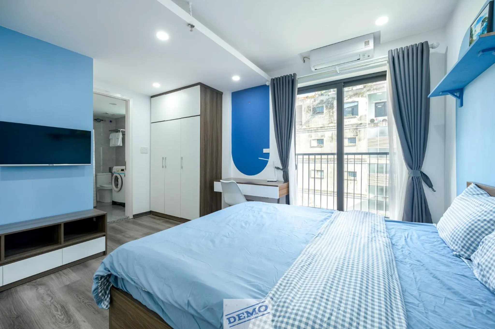 Bed in Luxe Paradise Residence 76 To Ngoc Van