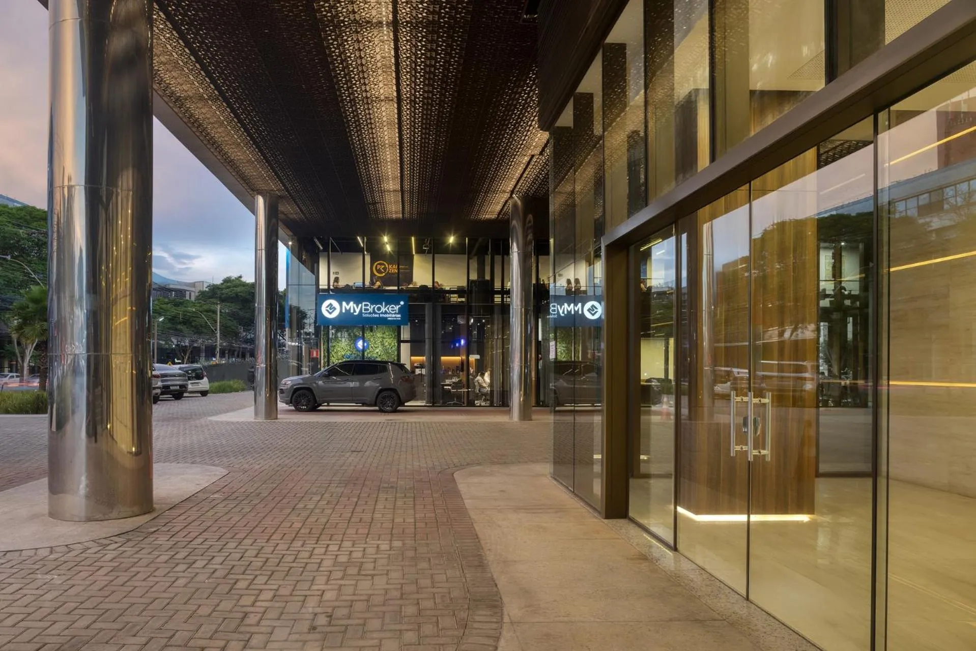 Facade/entrance in Palazzo Torquetti