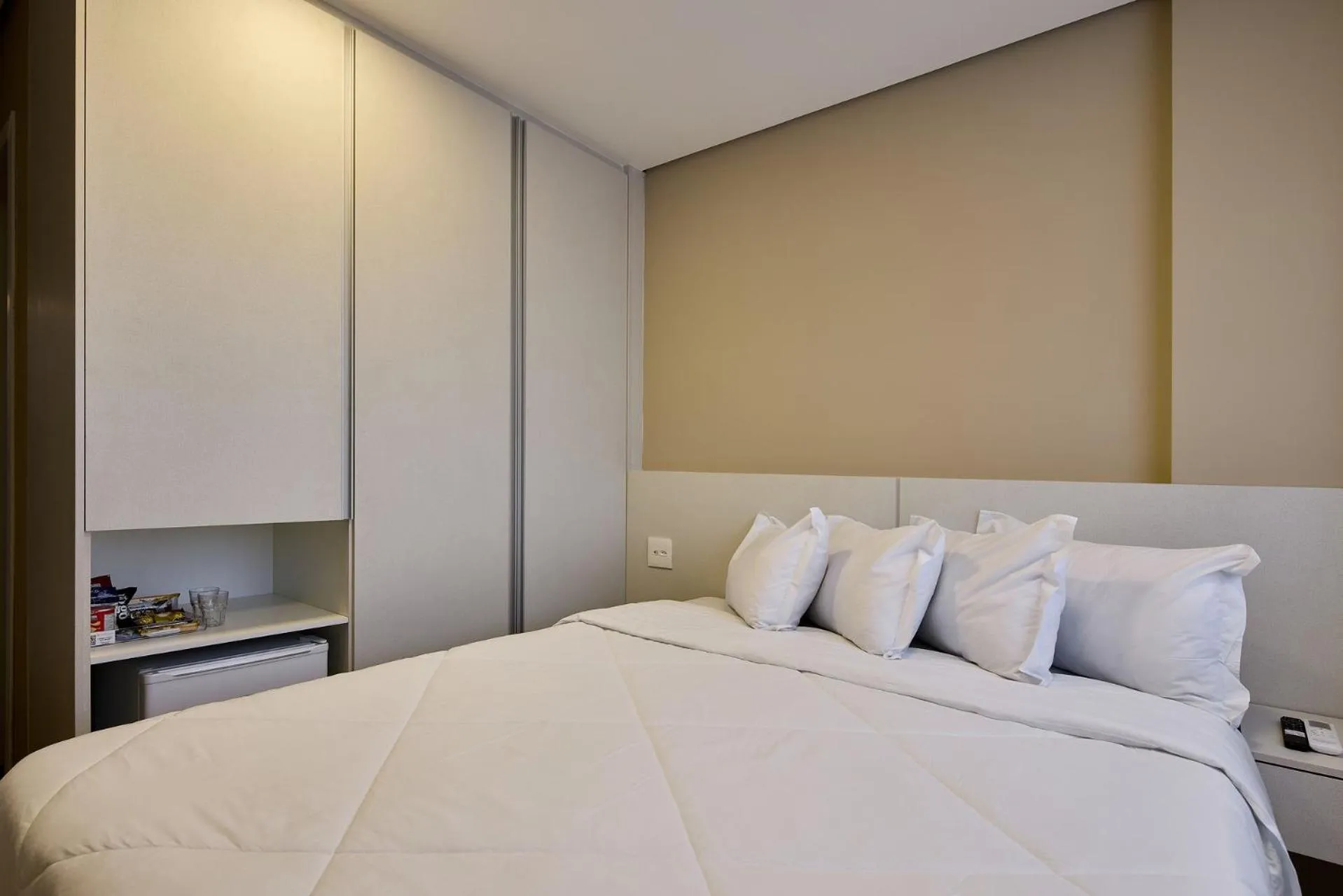 Photo of the whole room, Bed in Palazzo Torquetti