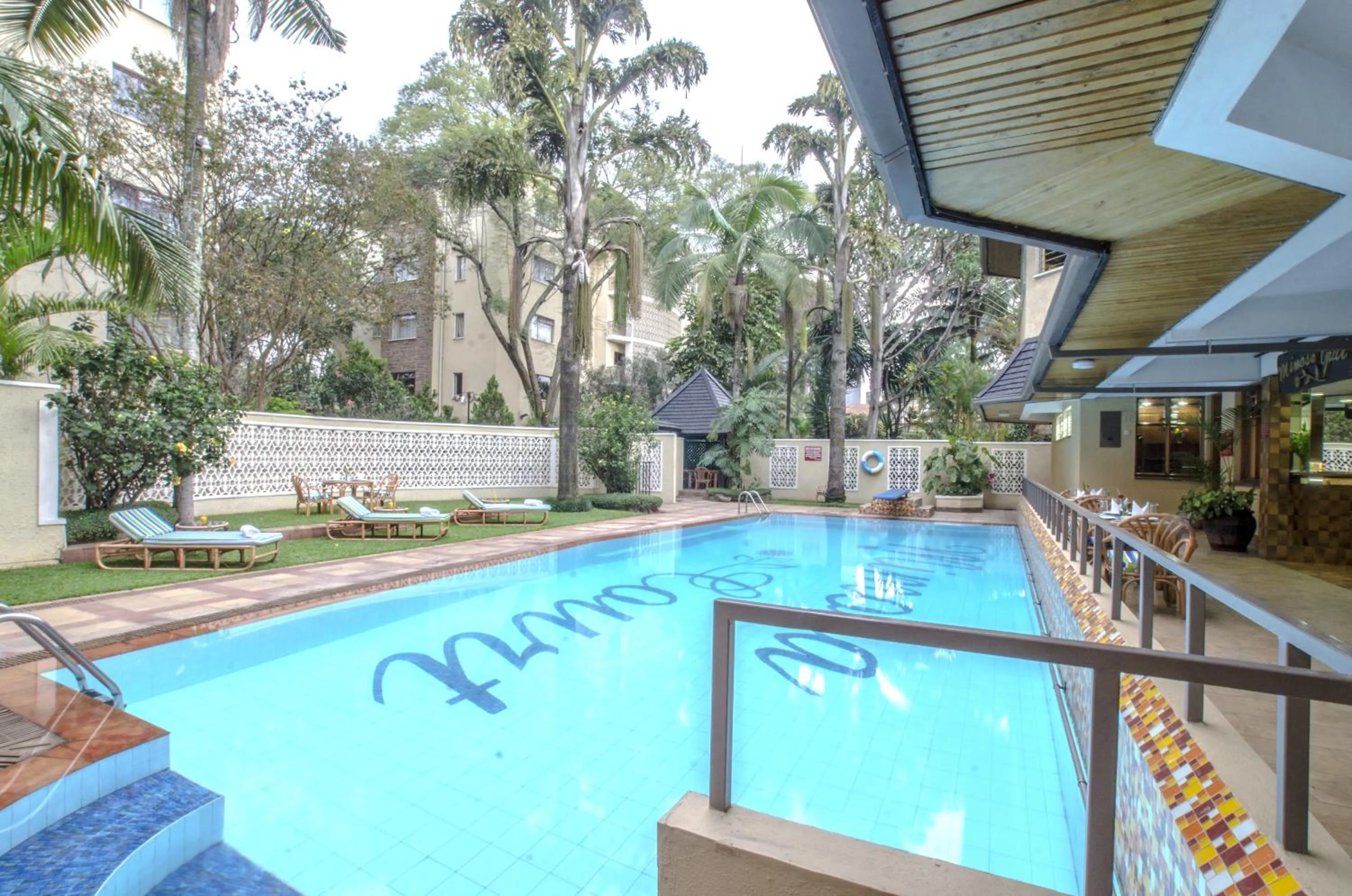 Swimming pool in Mimosa Court Apartments