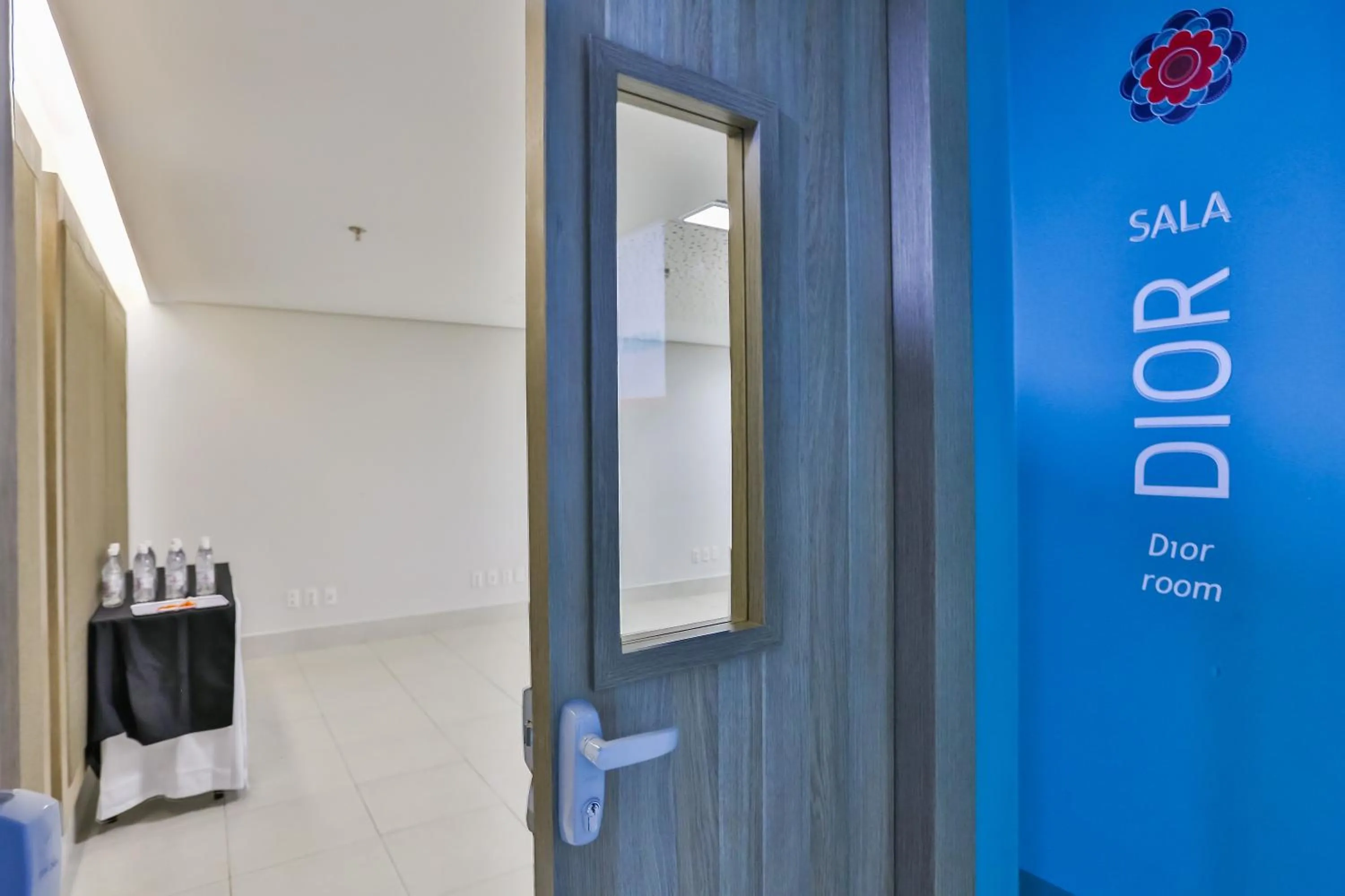 Meeting/conference room in Mega Moda Goiania Hotel