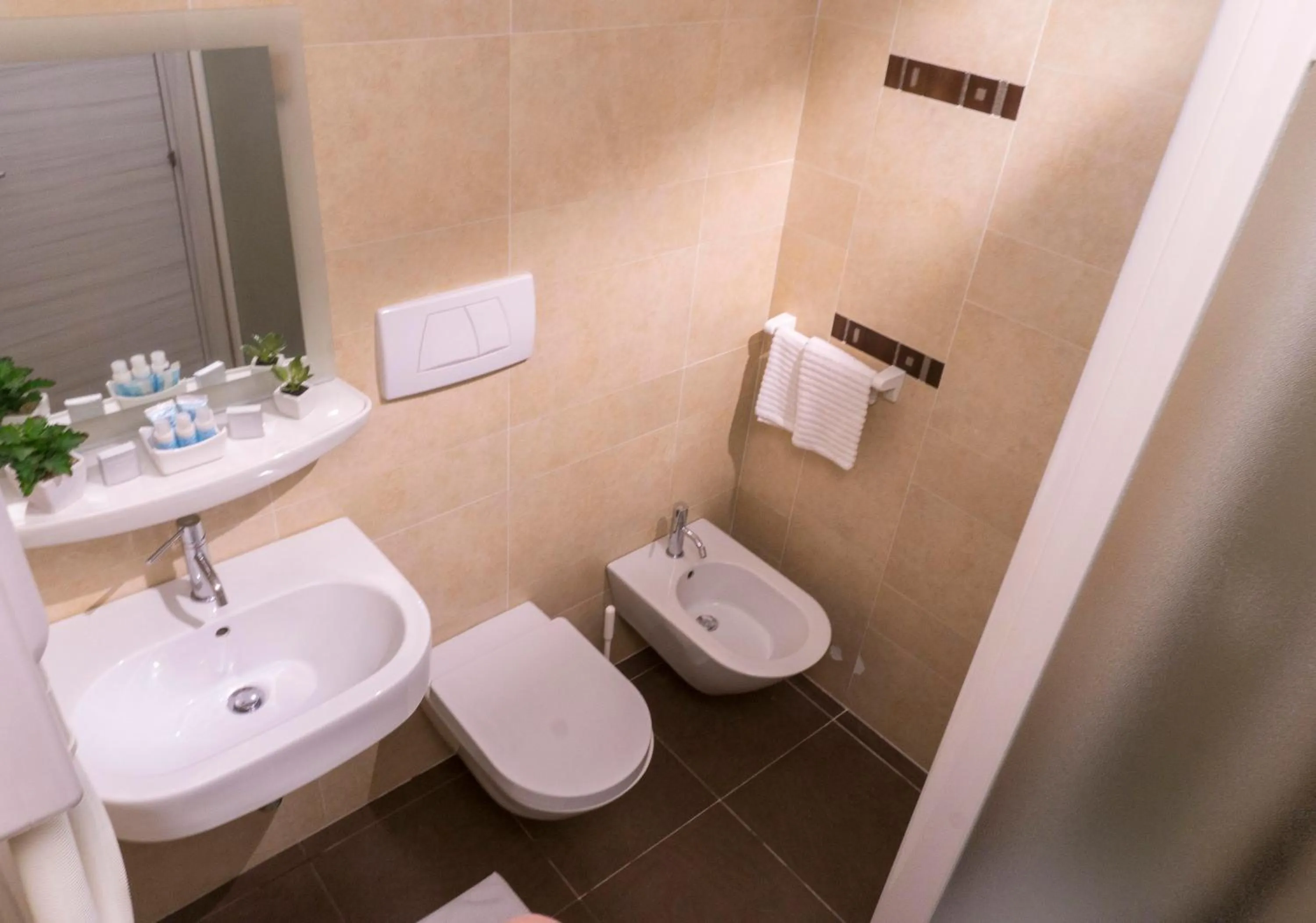 Toilet in Hotel Scialara