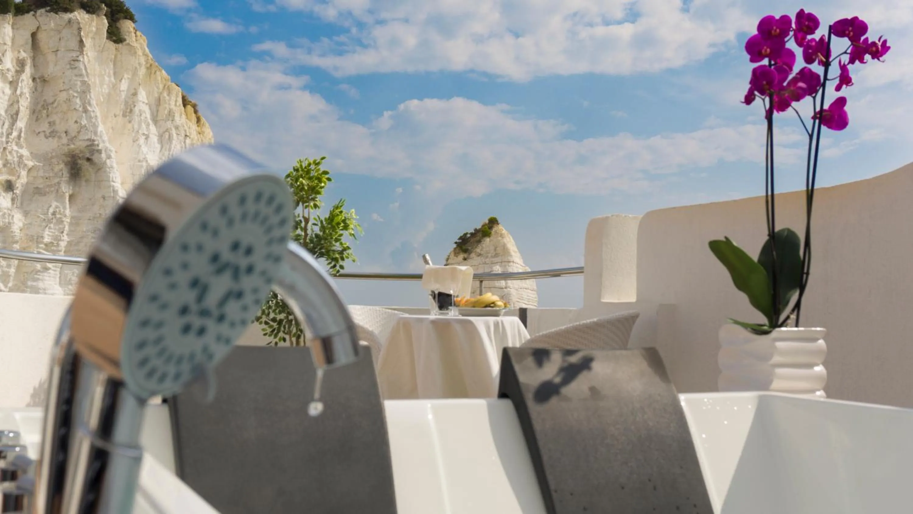 Property building in Hotel Scialara