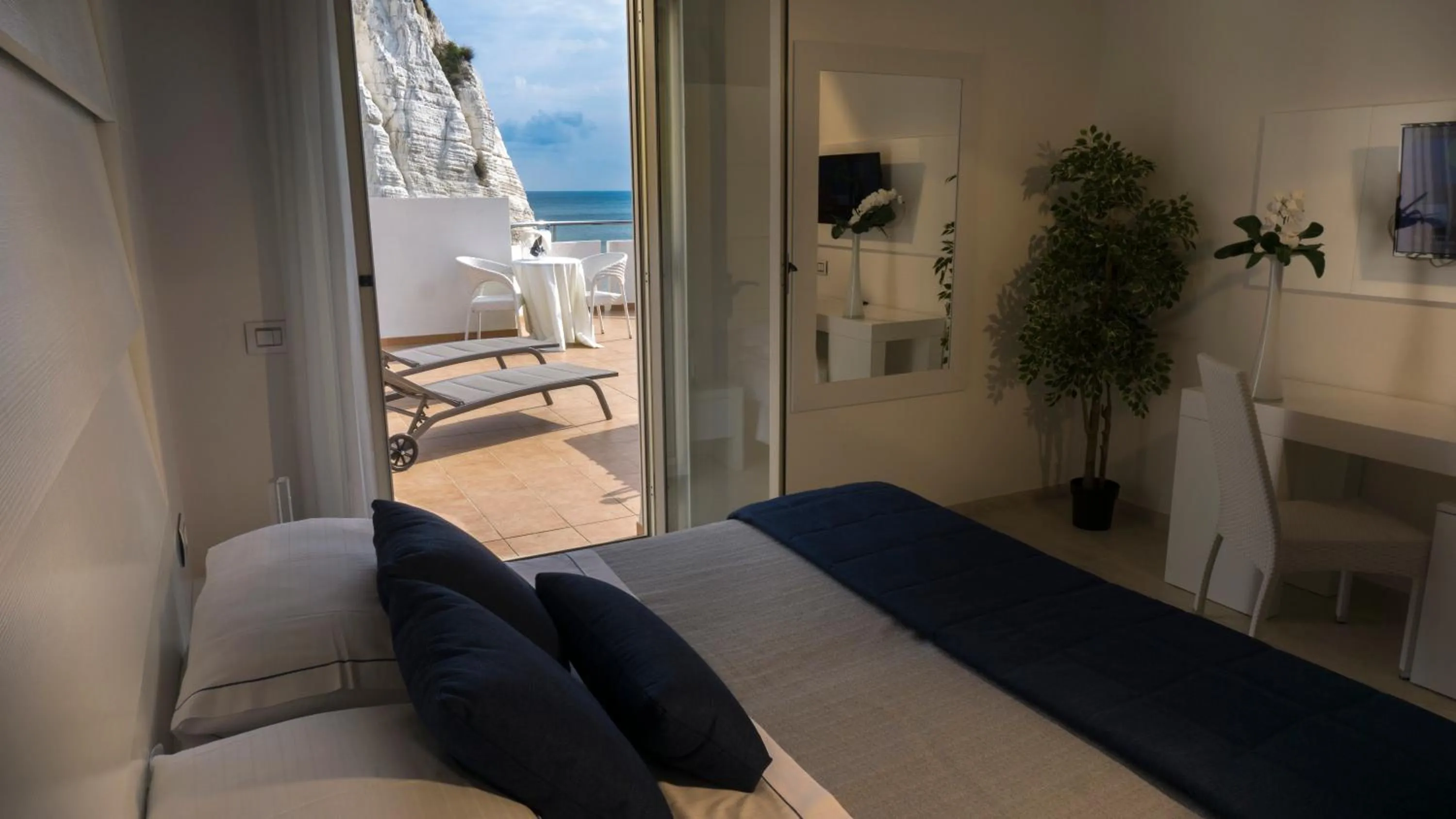 Property building in Hotel Scialara