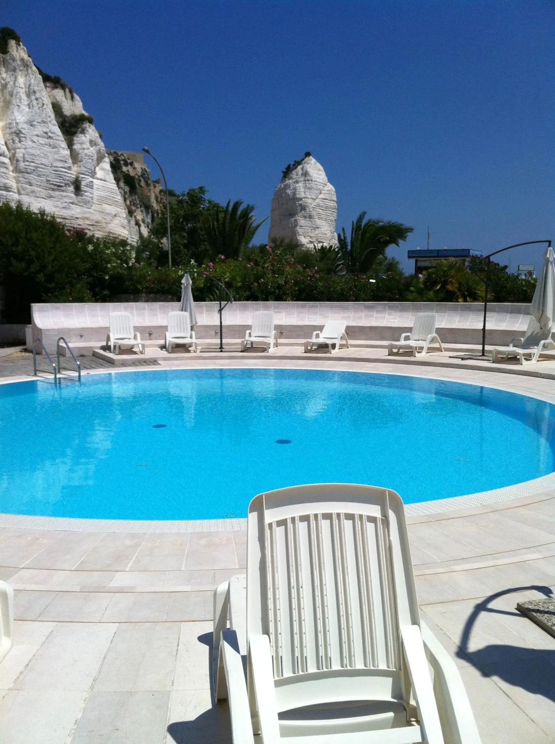 Swimming pool in Hotel Scialara