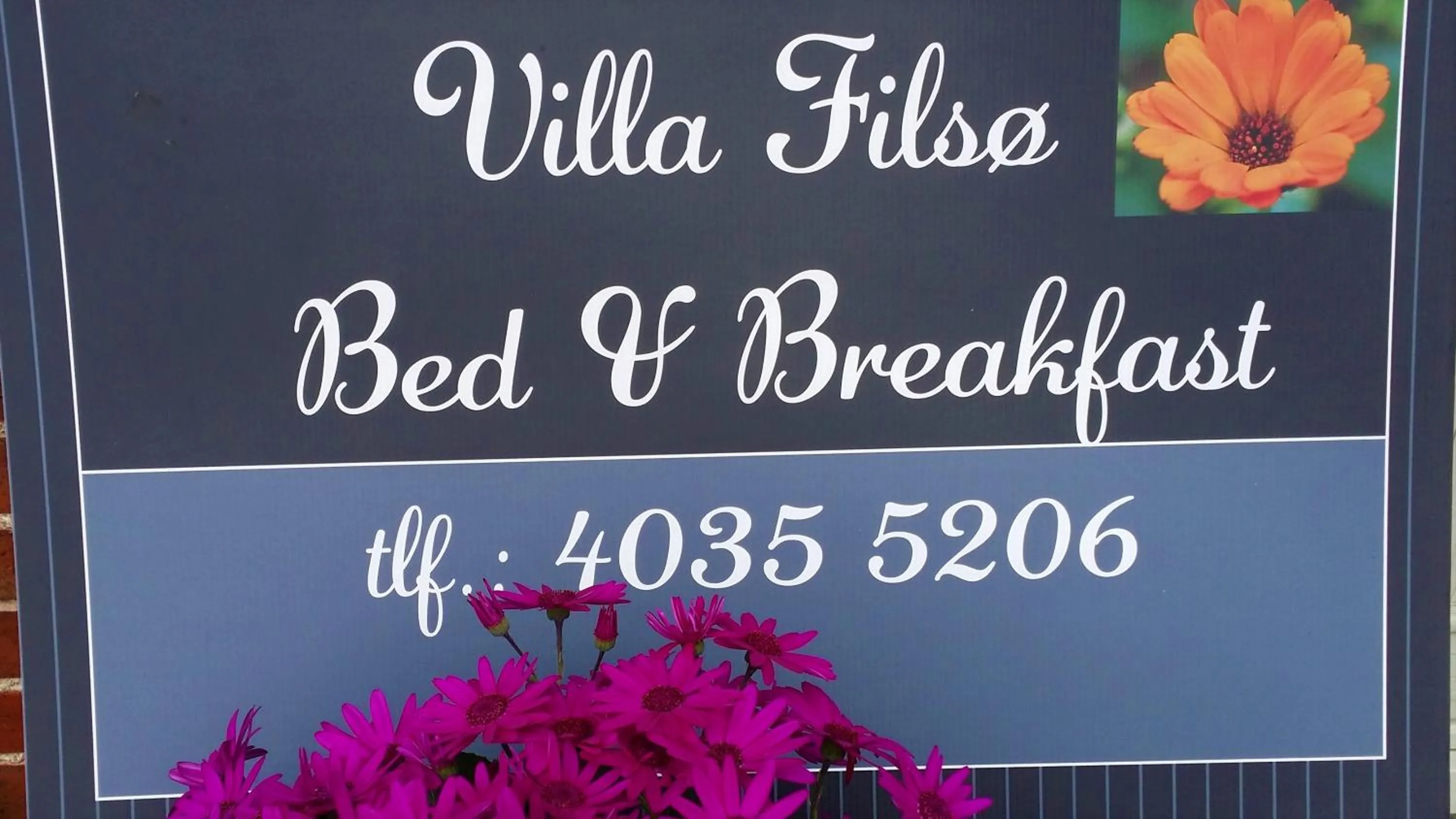 Property logo or sign in B&B Villa Filsø