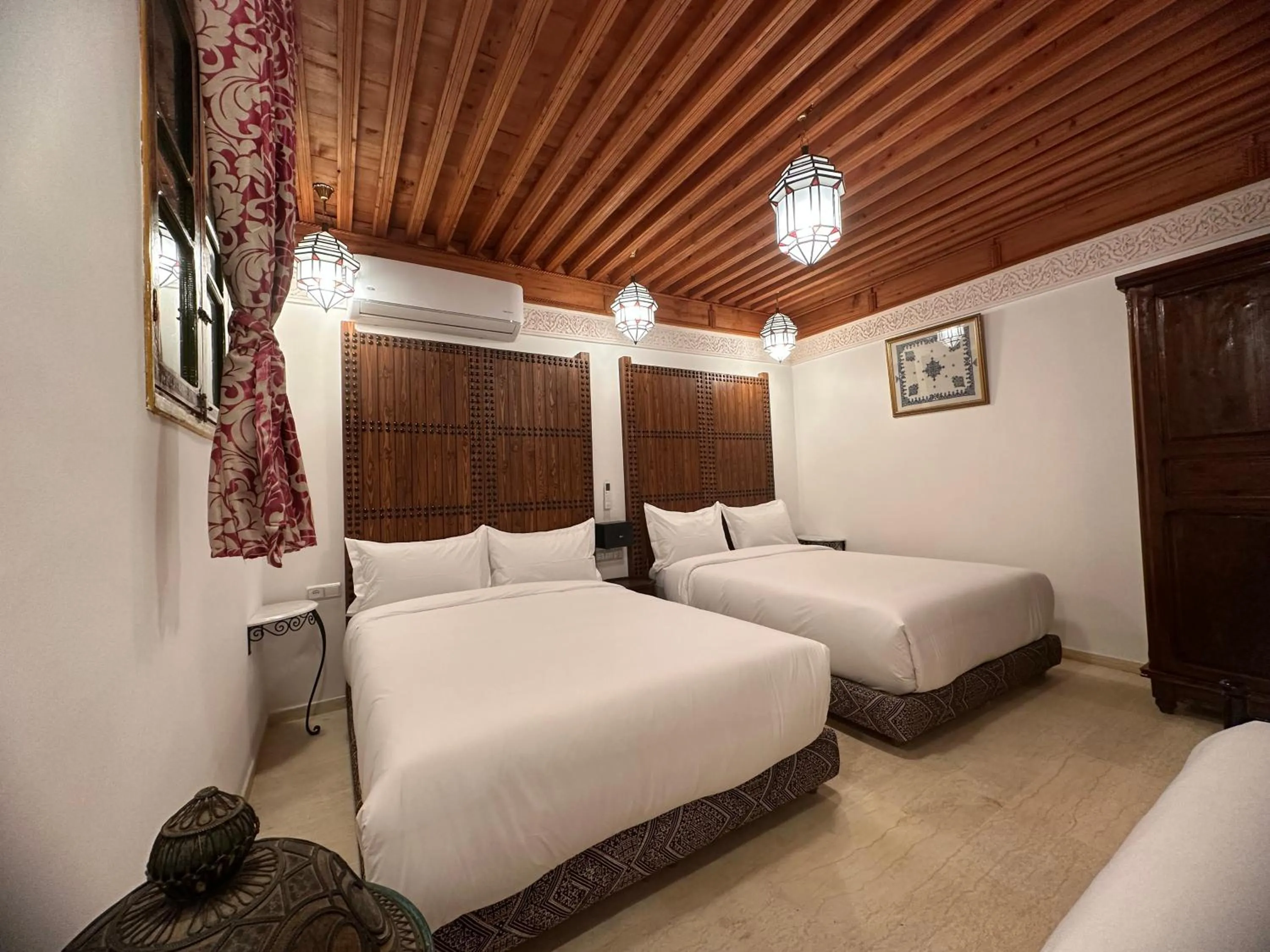 Bedroom, Bed in Riad Dar Tahri & SPA