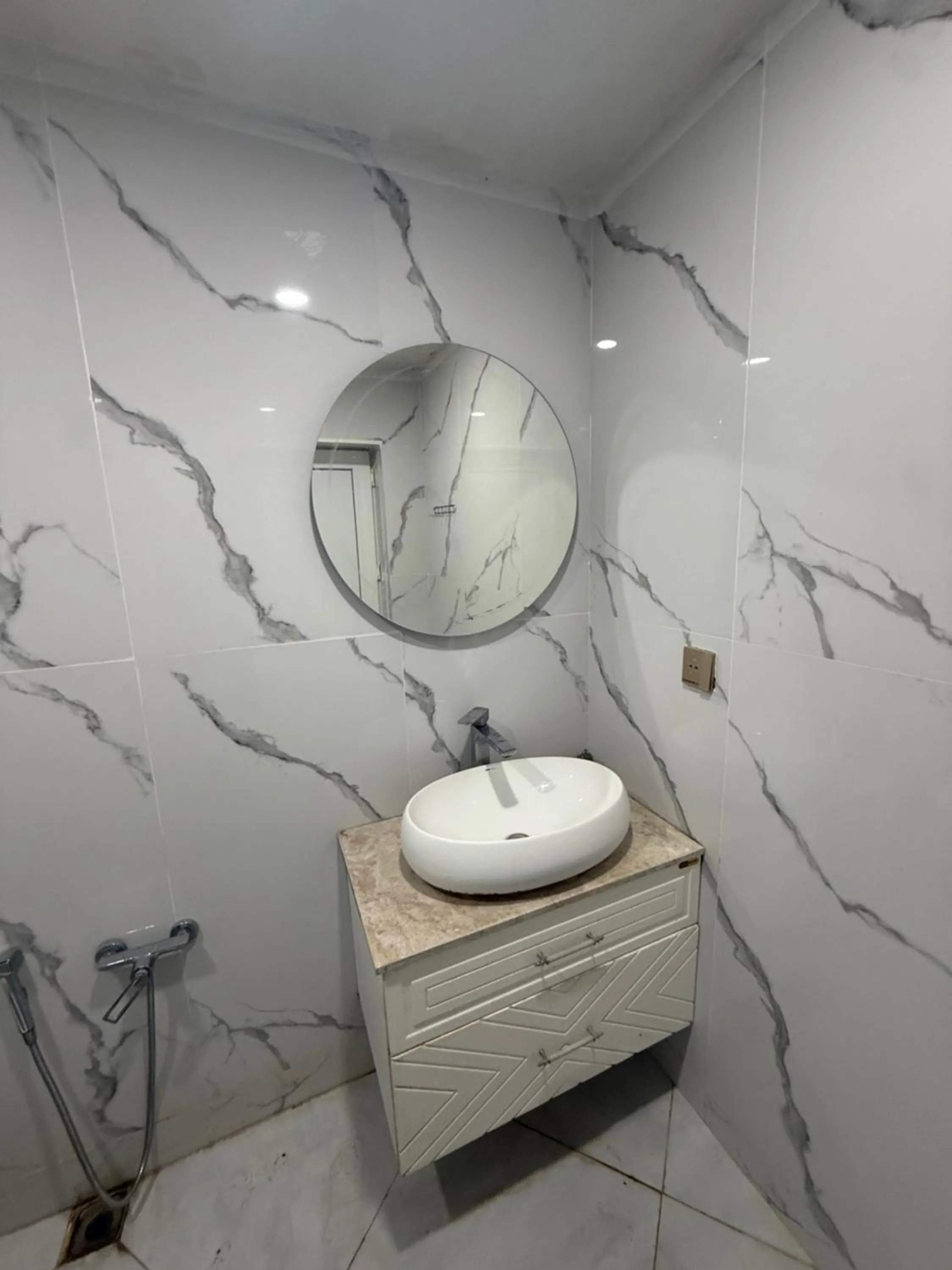 Bathroom in Rova Hostel