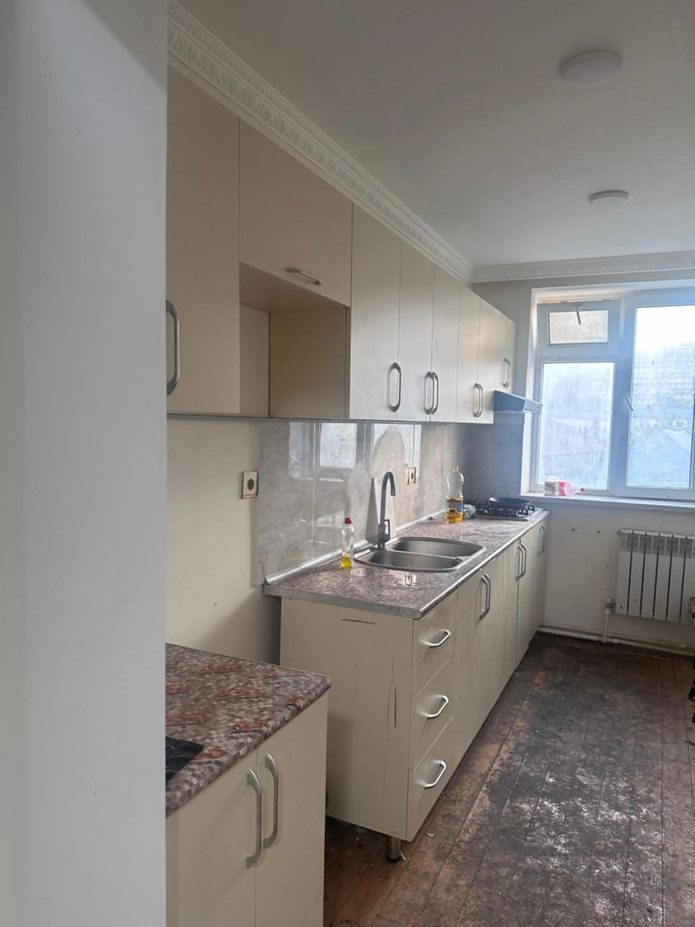 Kitchen or kitchenette in Rova Hostel