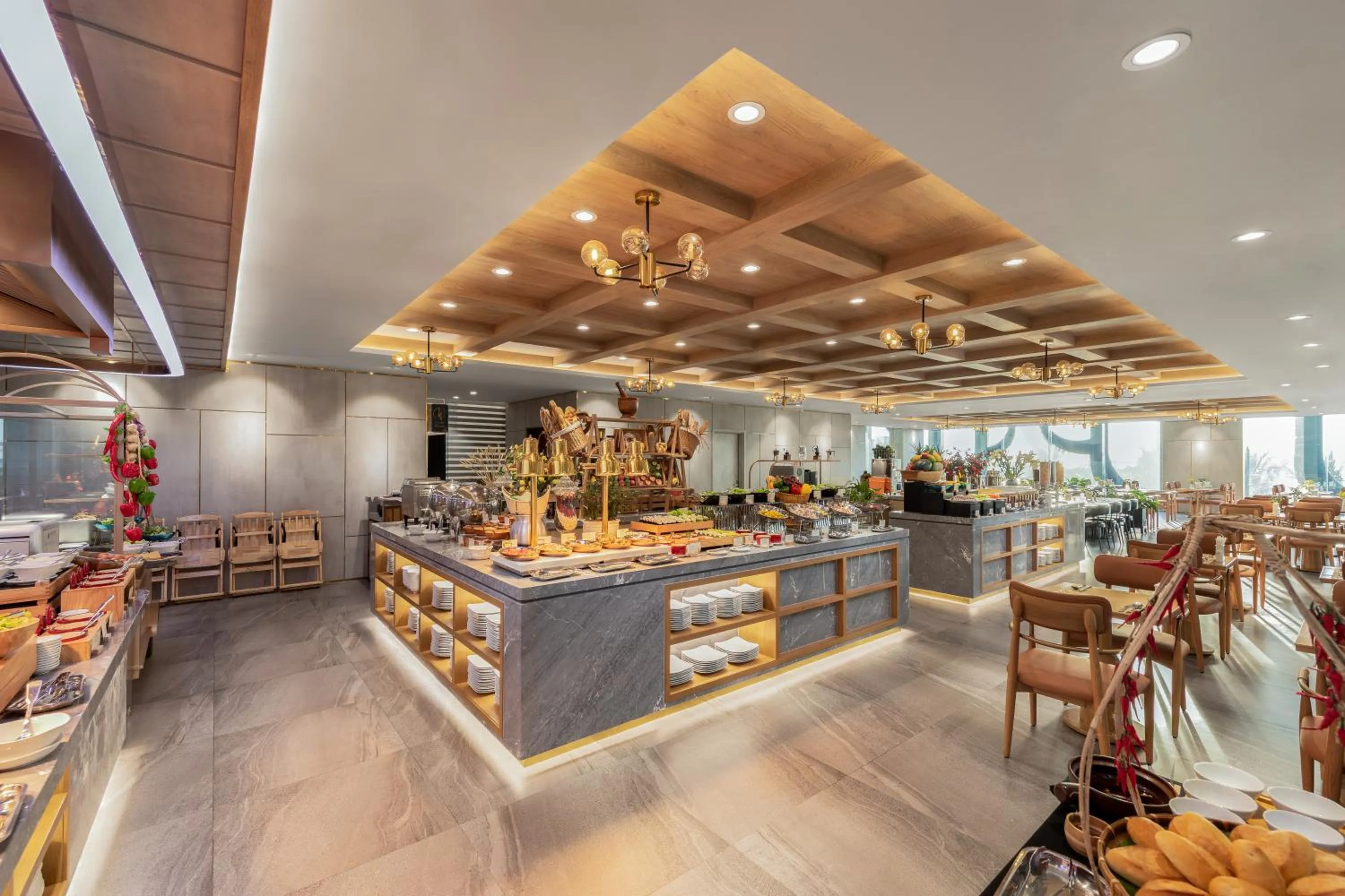 Restaurant/places to eat in PHUC LONG LUXURY Danang