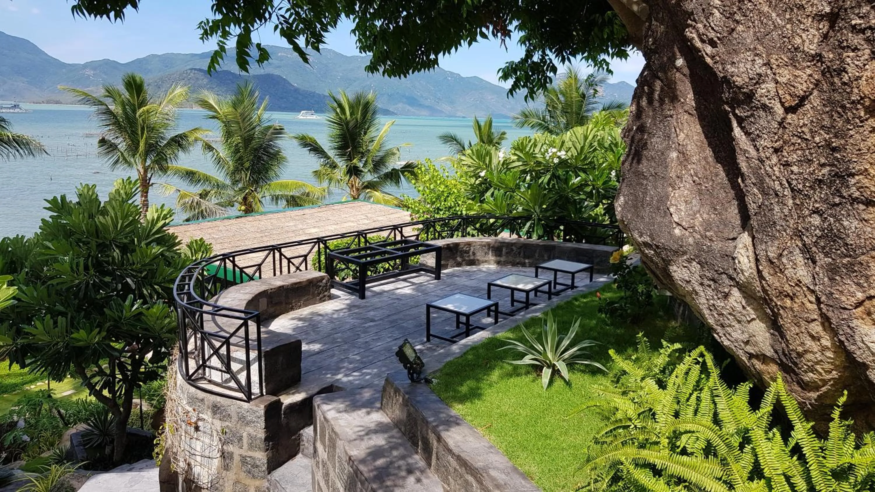 Seating area in Green Oasis Nha Trang Resort