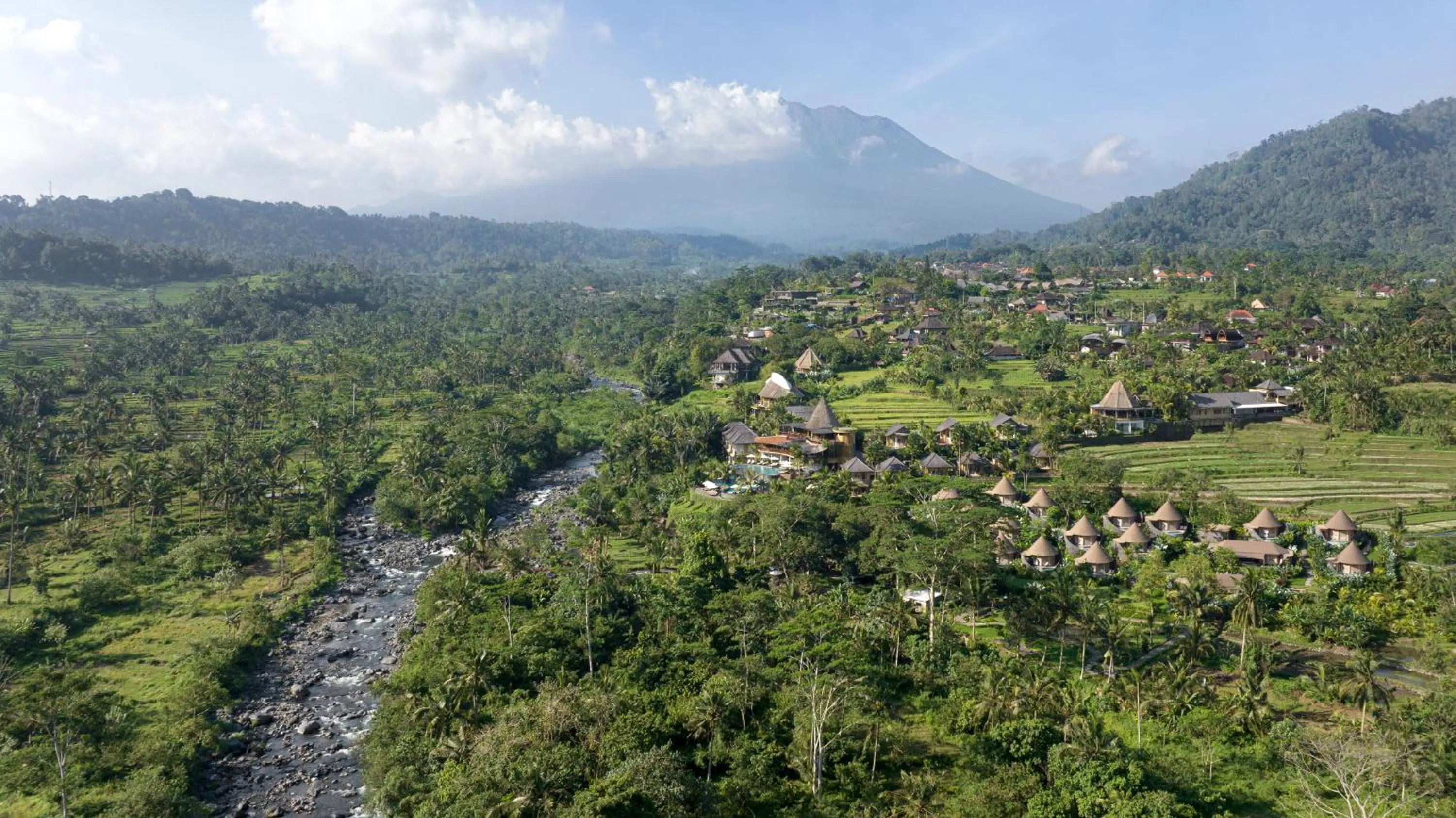 Bird's eye view in The Wapa Lux Tent