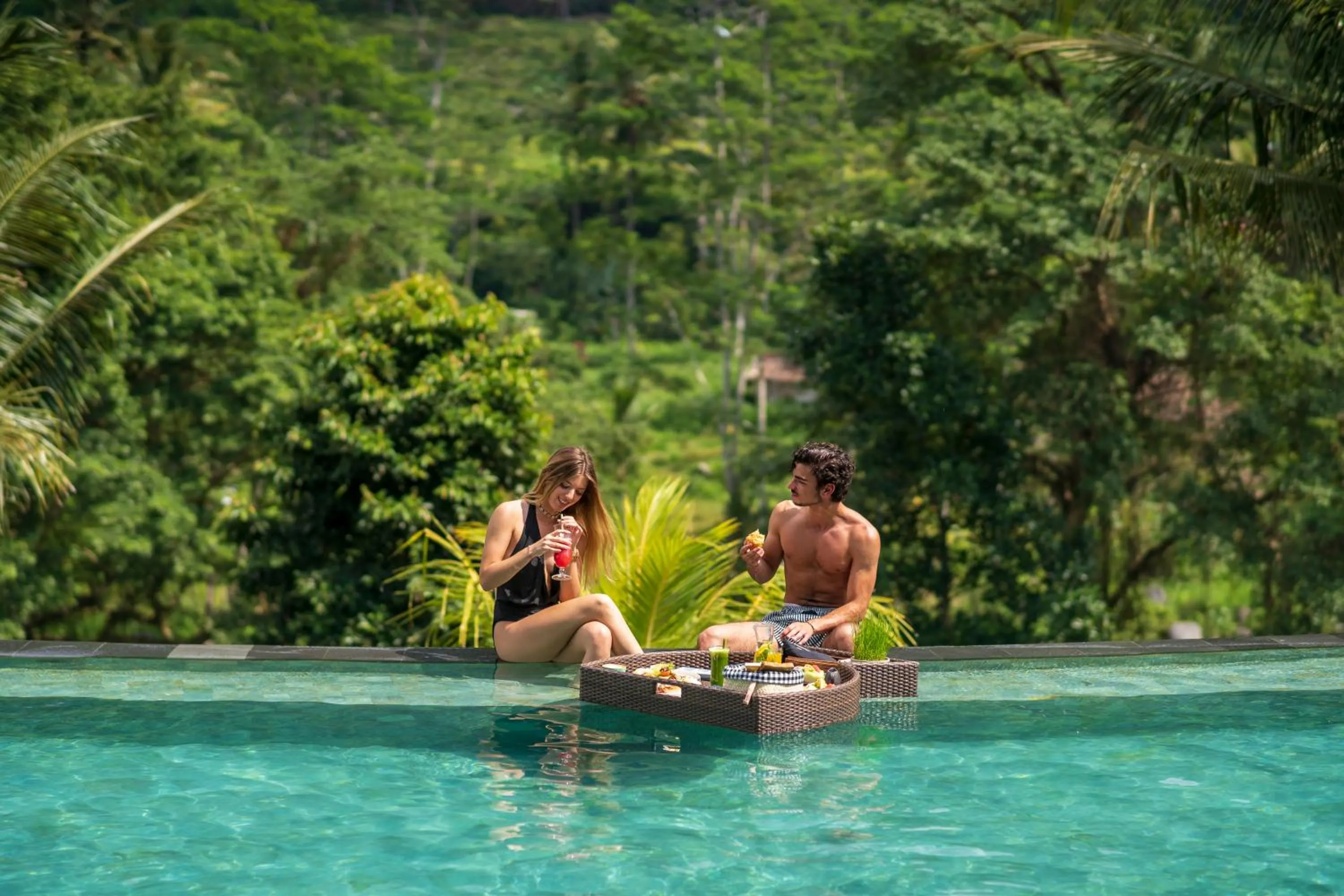 Pool view in The Wapa Lux Tent