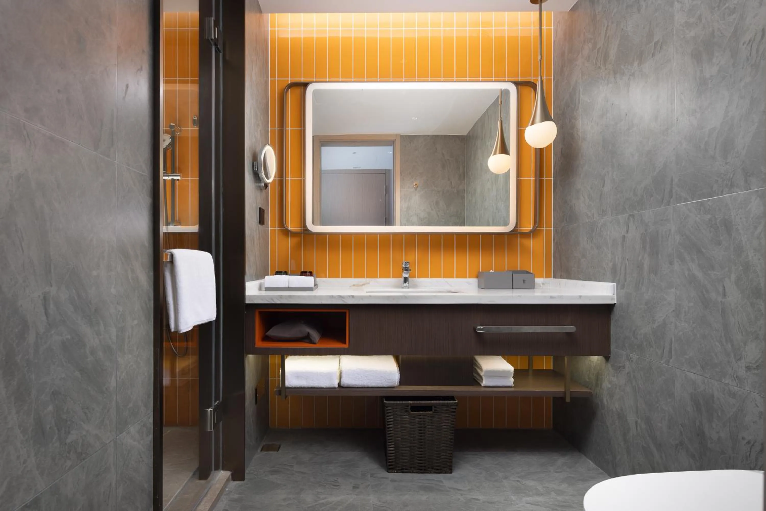 Toilet in Home2 Suite by Hilton Chongqing Wanzhou