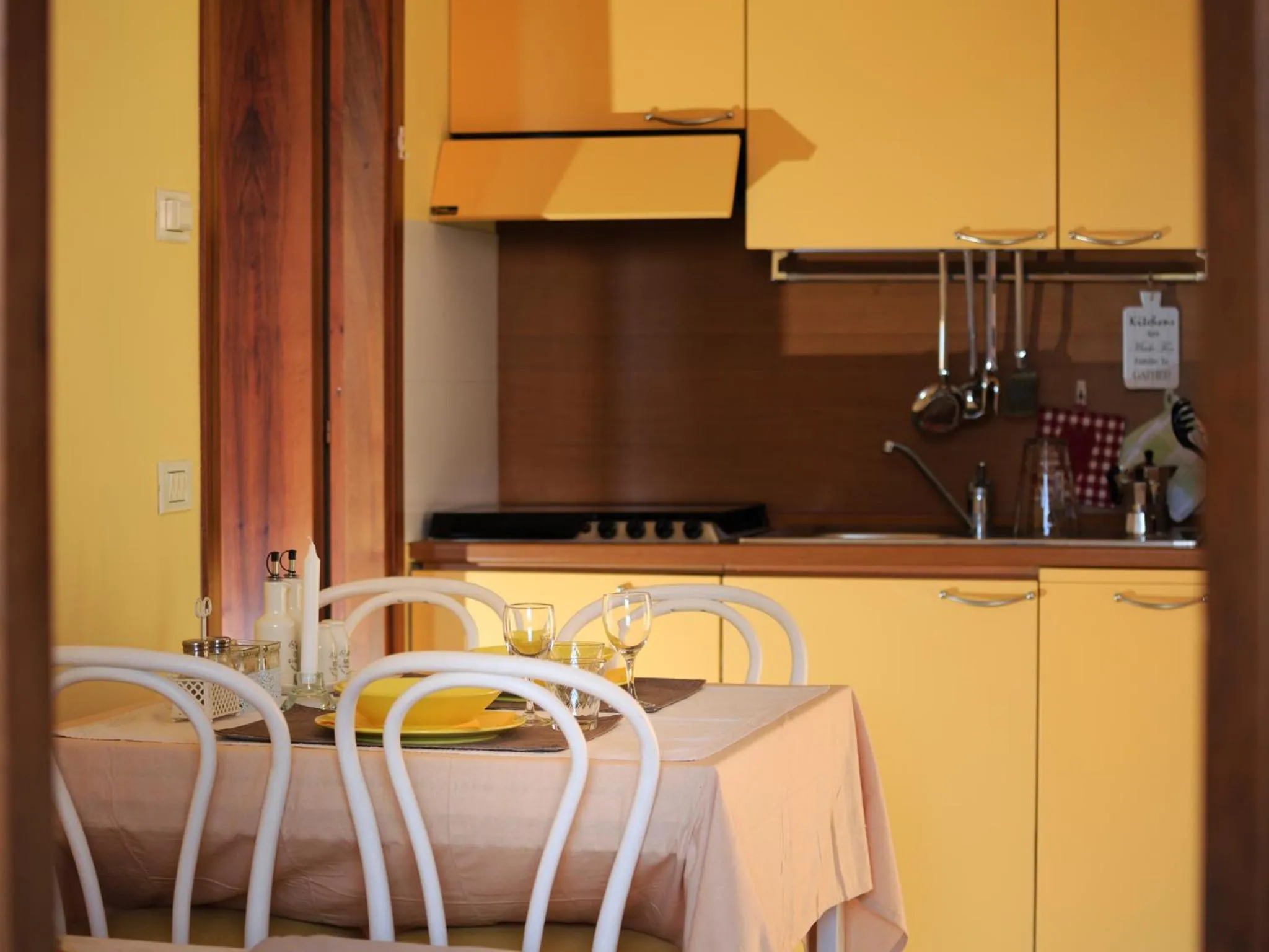 Kitchen or kitchenette in BellaSirmione Holiday Apartments